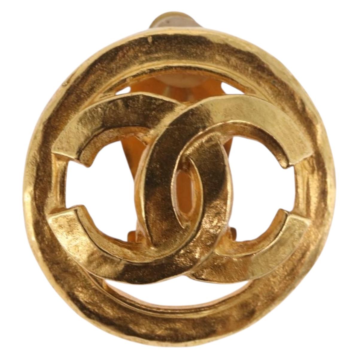 CHANEL COCO Mark Earring Metal Gold Tone CC Auth 187301M