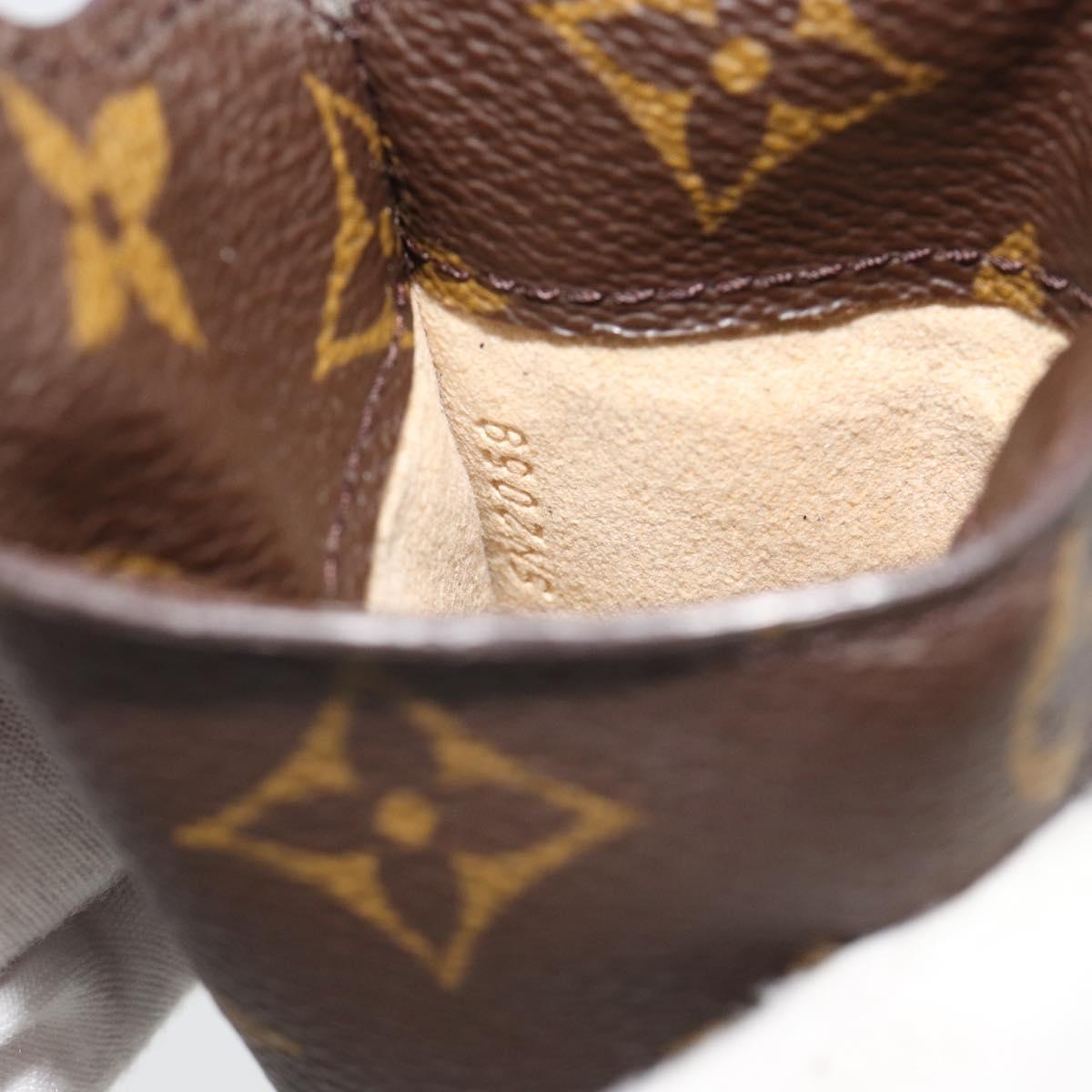 LOUIS VUITTON Monogram Etui Lunette MM Glasses Case M66544 LV Auth 187308V