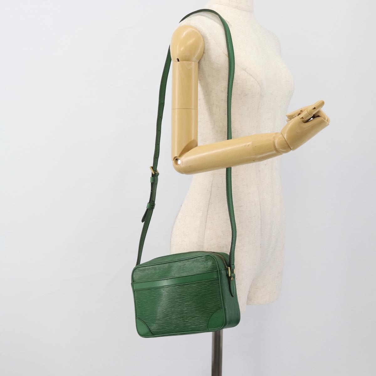 LOUIS VUITTON Epi Trocadero 23 Shoulder Bag Green M52304 LV Auth 187408