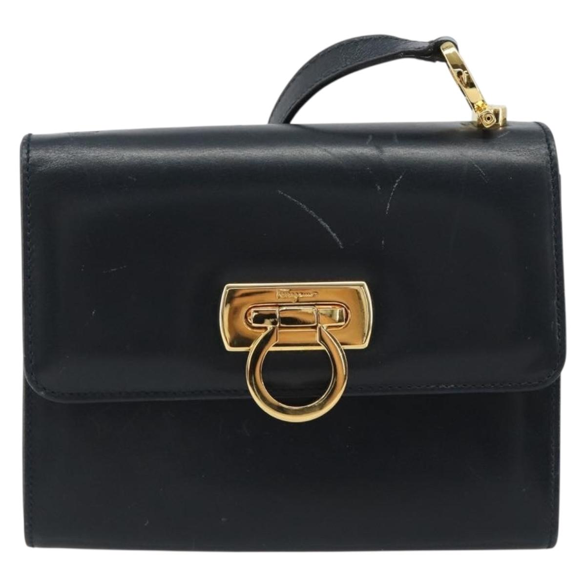 Salvatore Ferragamo Gancini Shoulder Bag Leather Navy Gold Auth 187453