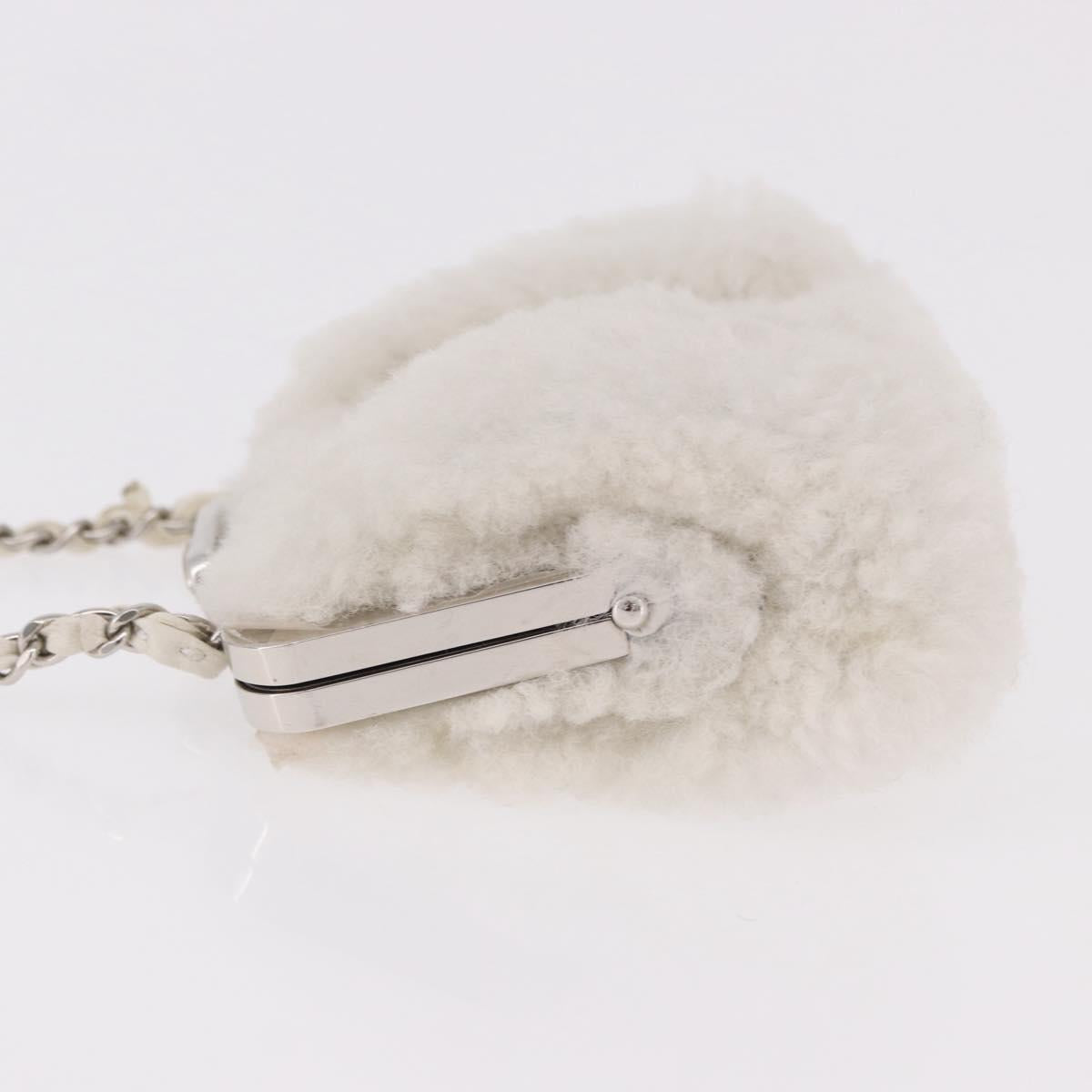 CHANEL Matelasse Chain Shoulder Bag Bore White Silver CC Auth 187487SAM