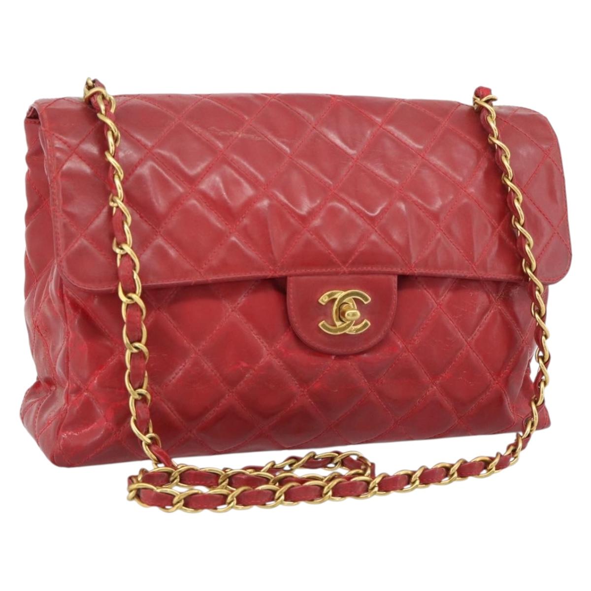 CHANEL Matelasse Chain Shoulder Bag Patent leather Red Gold CC Auth 187496