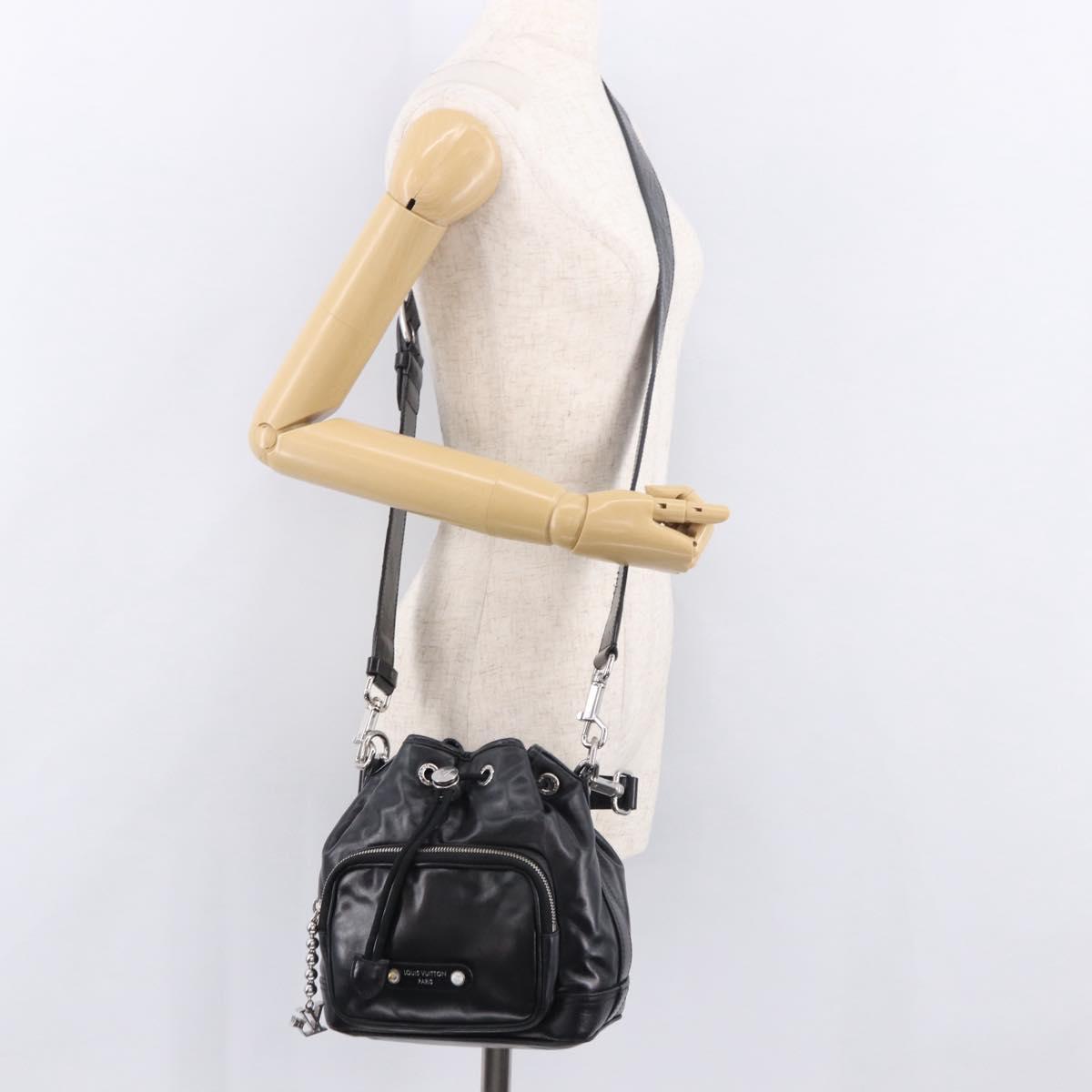 LOUIS VUITTON Noe Cargo Shoulder Bag Leather Black M13985 LV Auth 187562SAV
