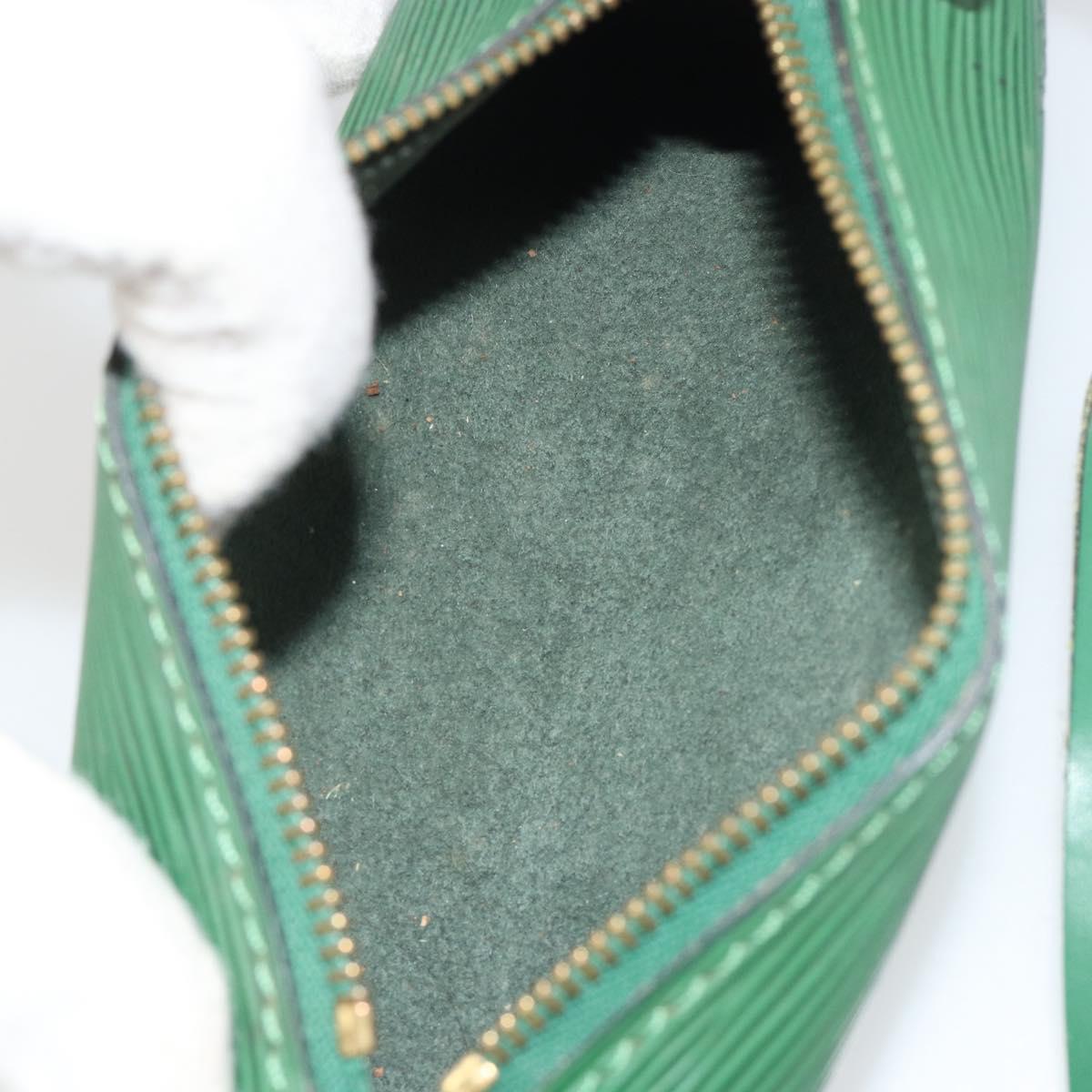 LOUIS VUITTON Epi Soufflot Pouch Green LV Auth 187622