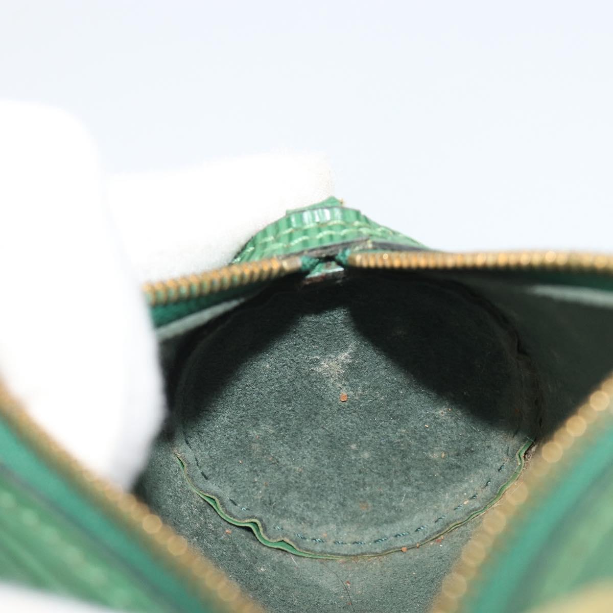 LOUIS VUITTON Epi Soufflot Pouch Green LV Auth 187622