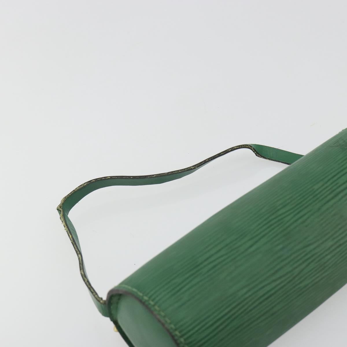 LOUIS VUITTON Epi Soufflot Pouch Green LV Auth 187622