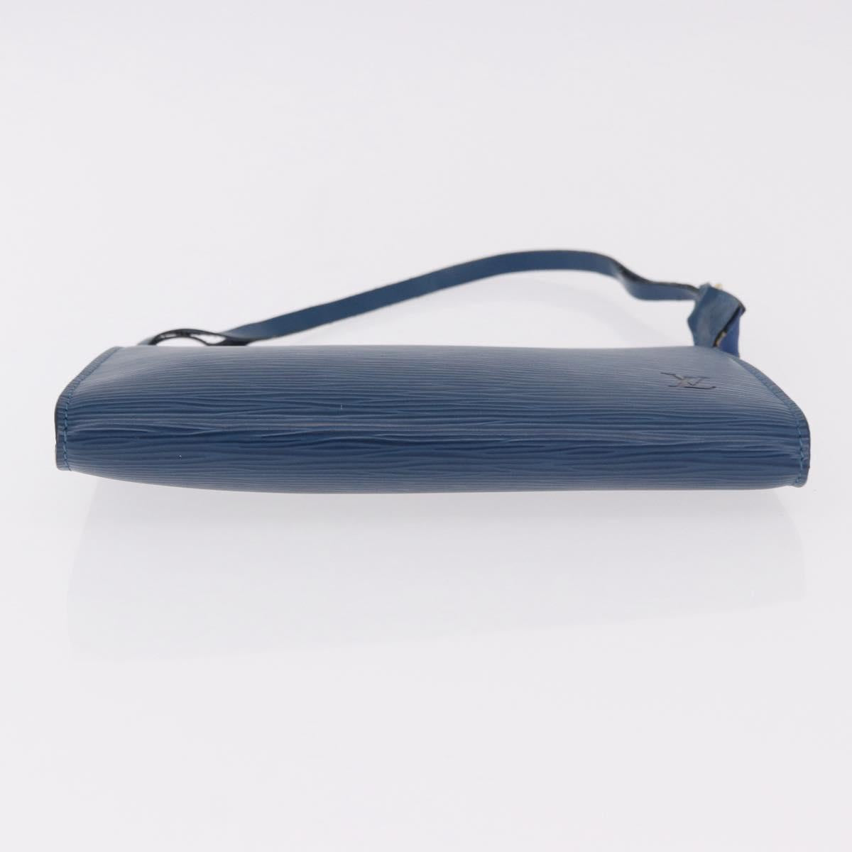 LOUIS VUITTON Epi Pochette Accessoires Pouch Blue M52985 LV Auth 187669