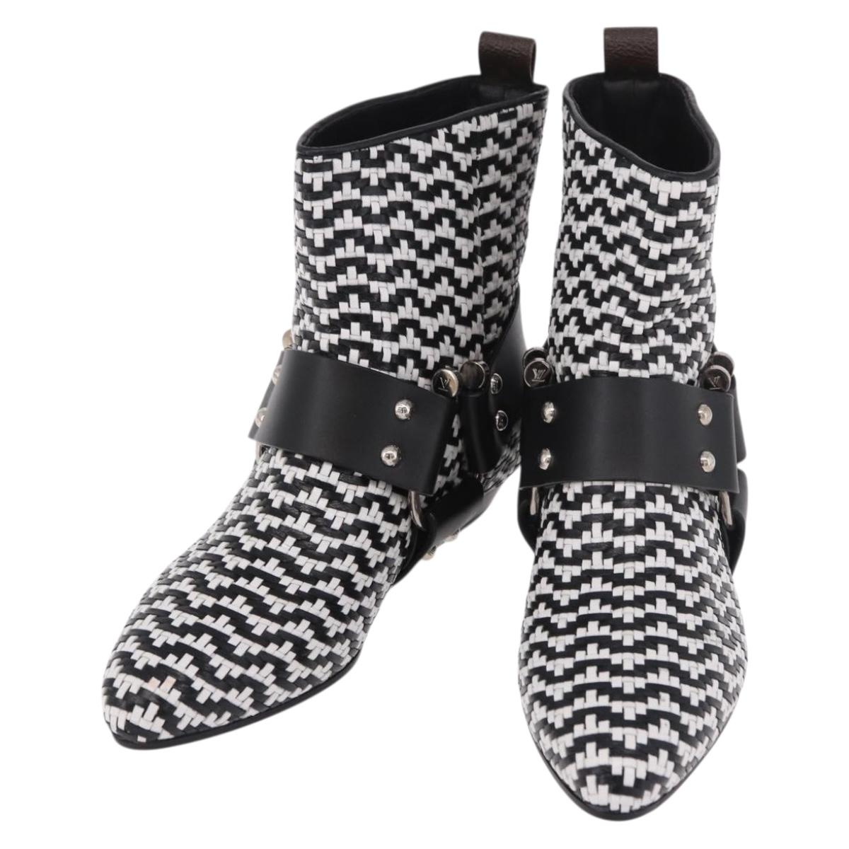 LOUIS VUITTON Baroque Line Ankle Boots Leather Black LV Auth 187687M