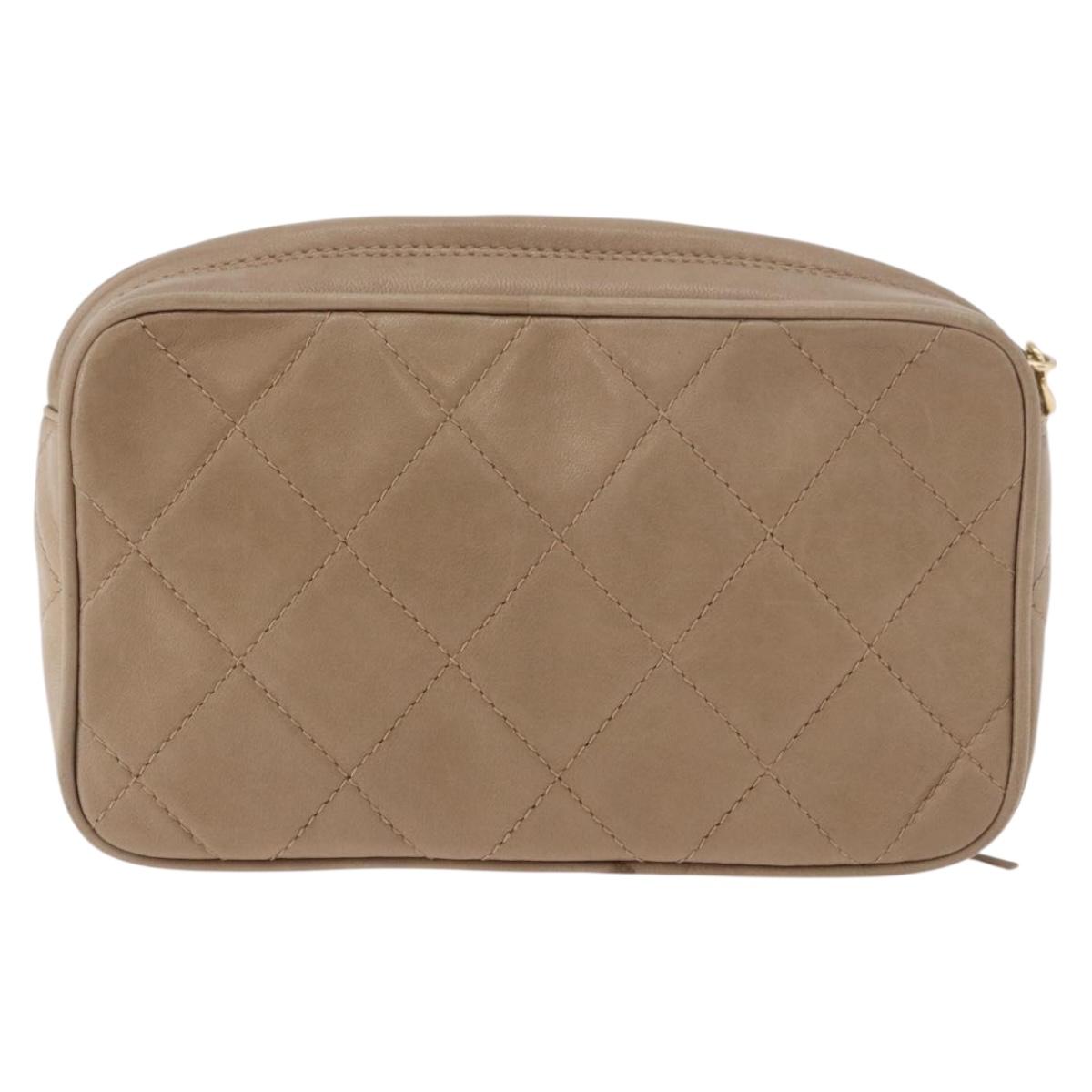 CHANEL Matelasse Pouch Lamb Skin Beige Gold CC Auth 187733A