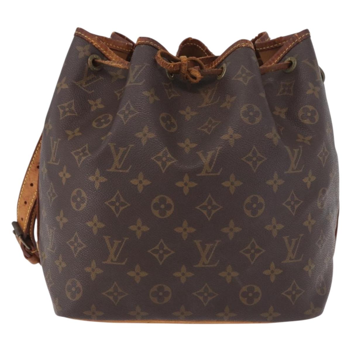LOUIS VUITTON Monogram Petit Noe Shoulder Bag M42226 LV Auth 187844