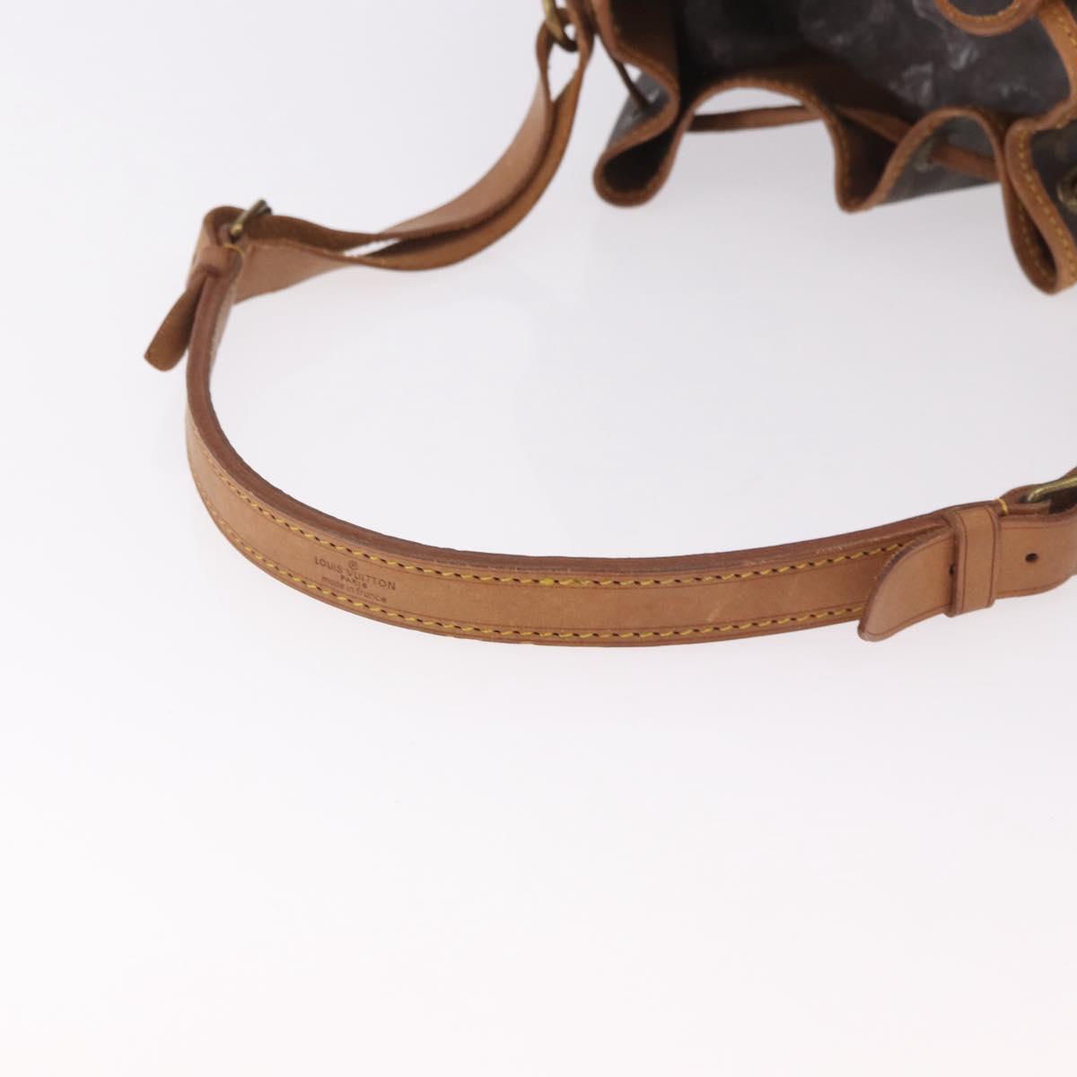 LOUIS VUITTON Monogram Petit Noe Shoulder Bag M42226 LV Auth 187943