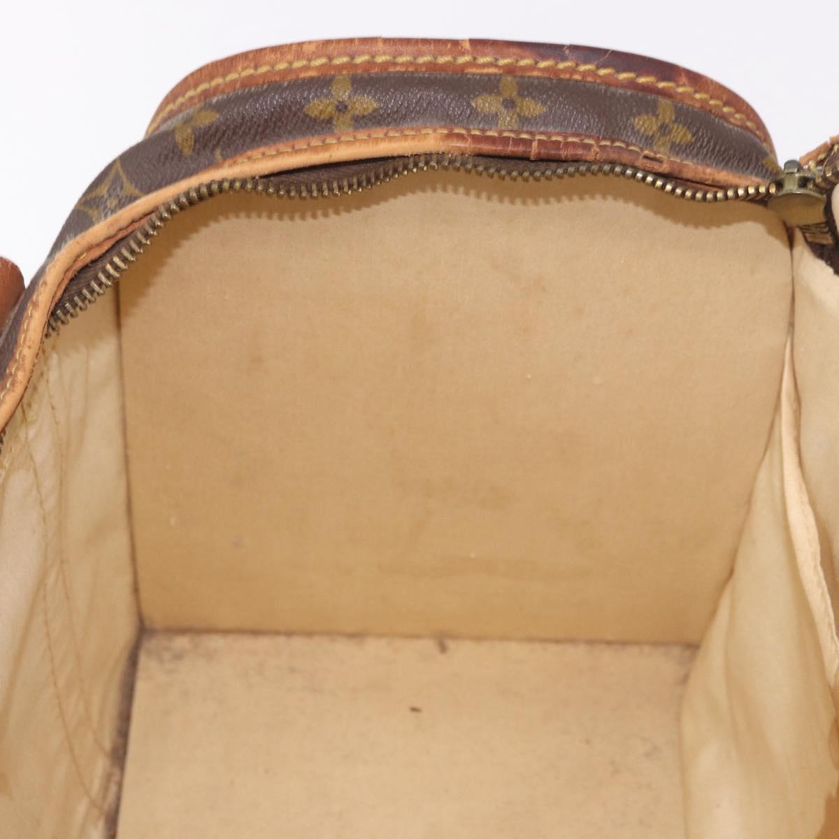 LOUIS VUITTON Monogram Sac Chasseur 30 Boston Bag LV Auth 188014