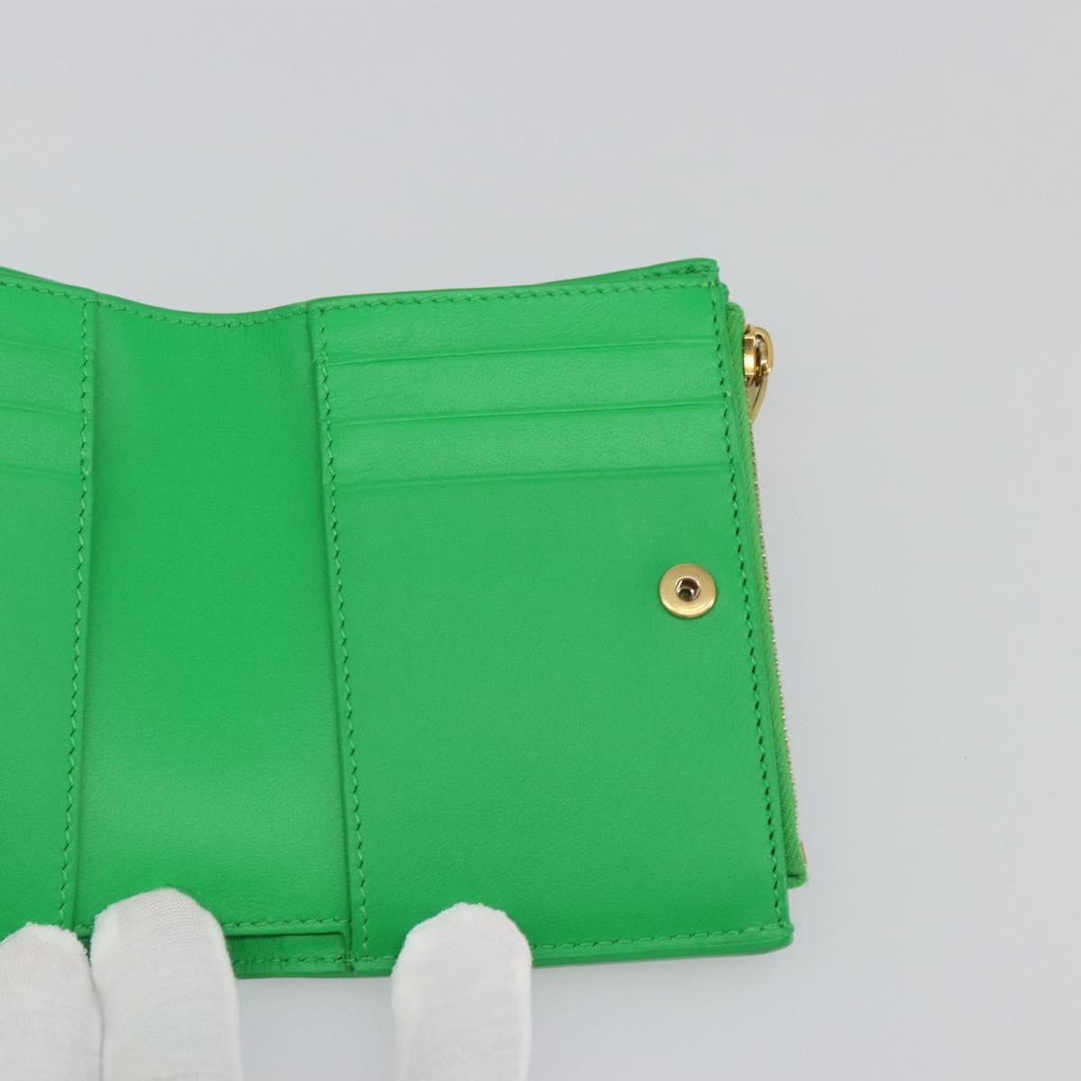 BOTTEGA VENETA MAXI INTRECCIATO Cassette Wallet Leather Green Auth 188052A