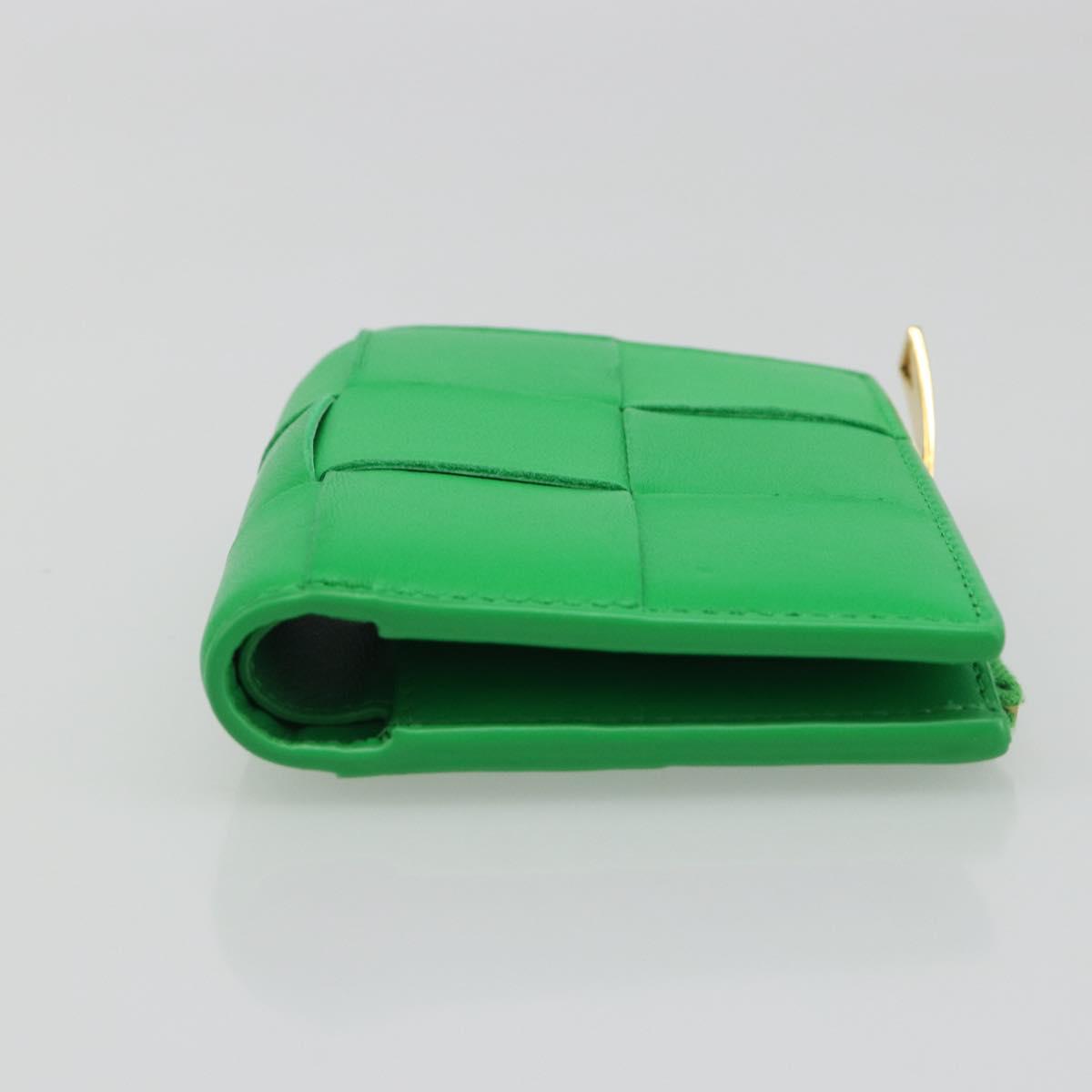 BOTTEGA VENETA MAXI INTRECCIATO Cassette Wallet Leather Green Auth 188052A