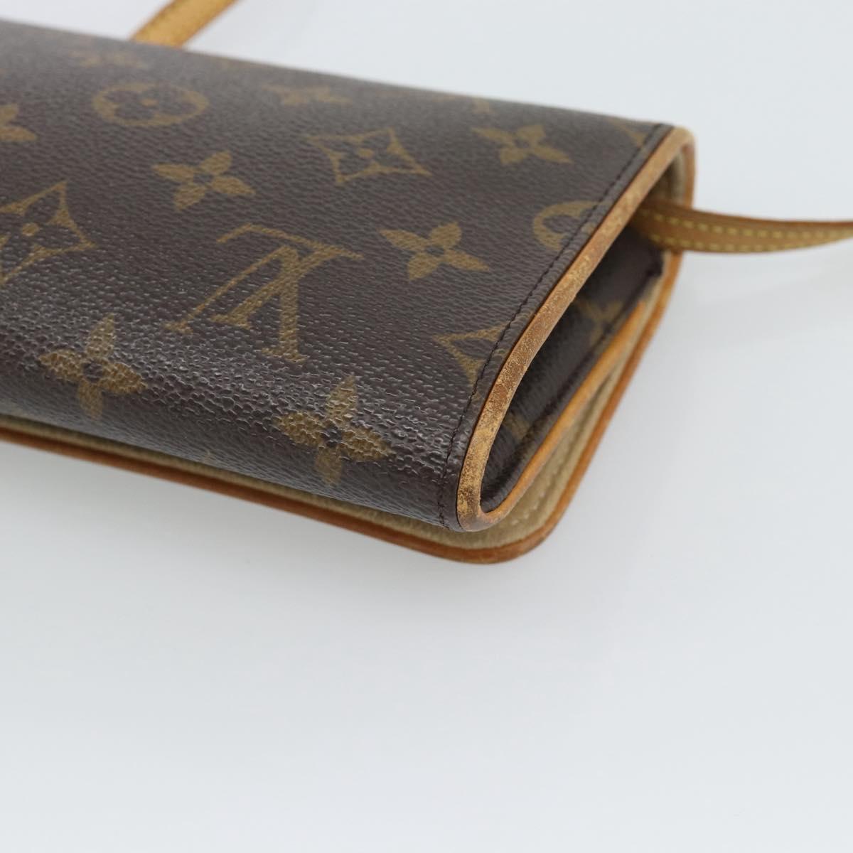 LOUIS VUITTON Monogram Pochette Twin GM Shoulder Bag M51852 LV Auth 188073