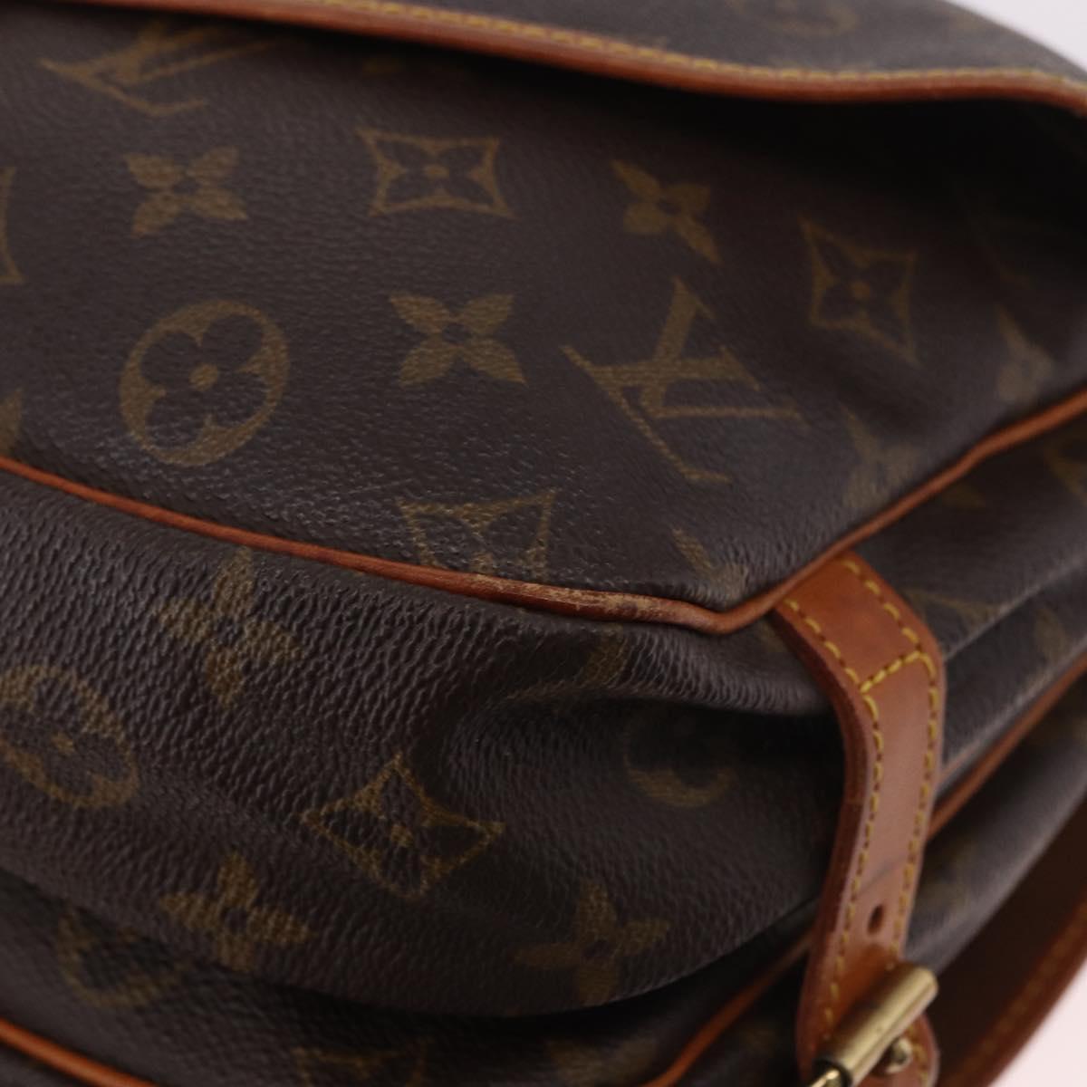 LOUIS VUITTON Monogram Saumur 30 Shoulder Bag M42256 LV Auth 188083A