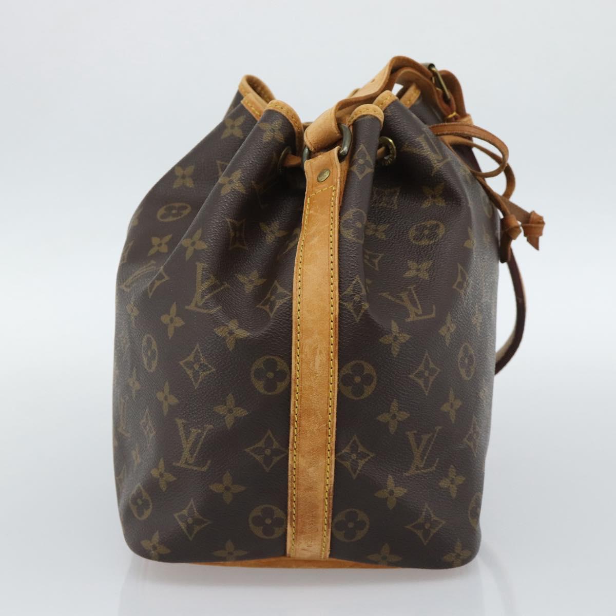 LOUIS VUITTON Monogram Petit Noe Shoulder Bag M42226 LV Auth 188092