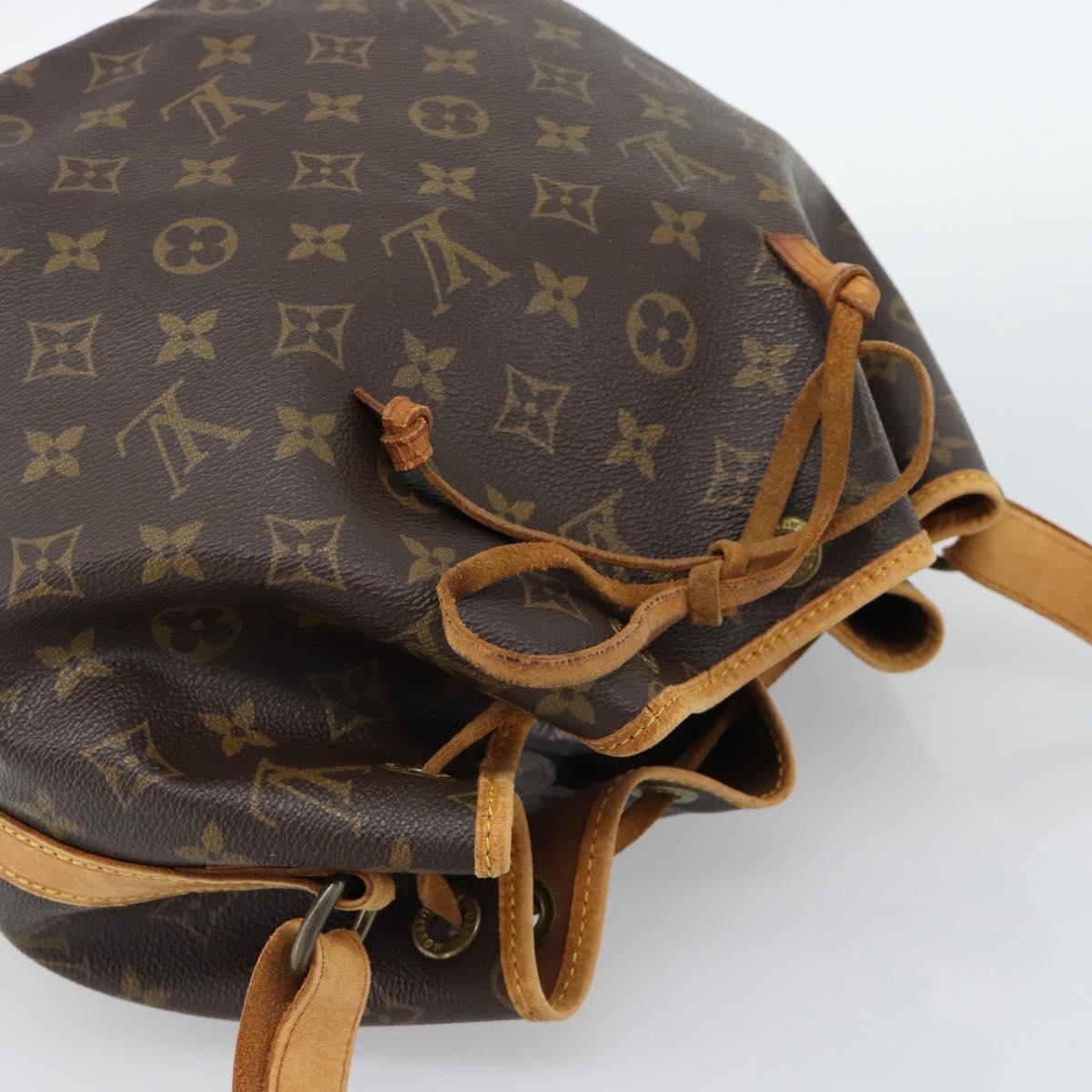 LOUIS VUITTON Monogram Petit Noe Shoulder Bag M42226 LV Auth 188092