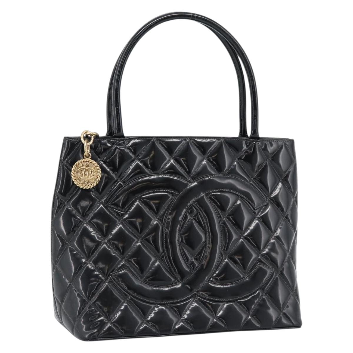 CHANEL Standard Tote Bag Patent Leather Black Gold CC Auth 188285A