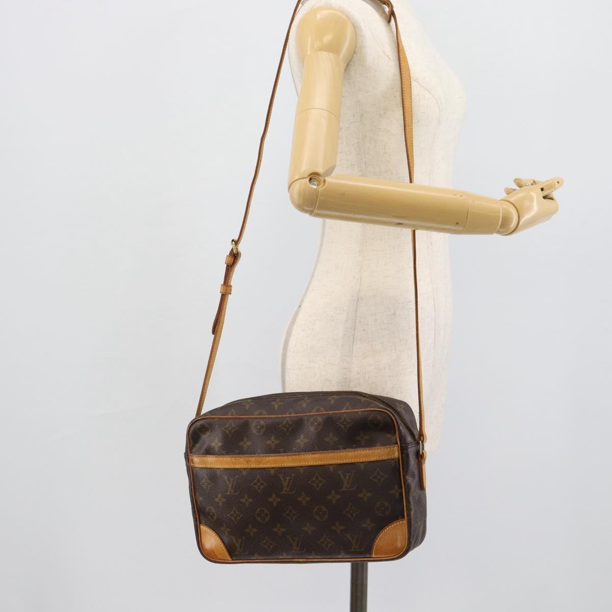 LOUIS VUITTON Monogram Trocadero 30 Shoulder Bag M51272 LV Auth 188307