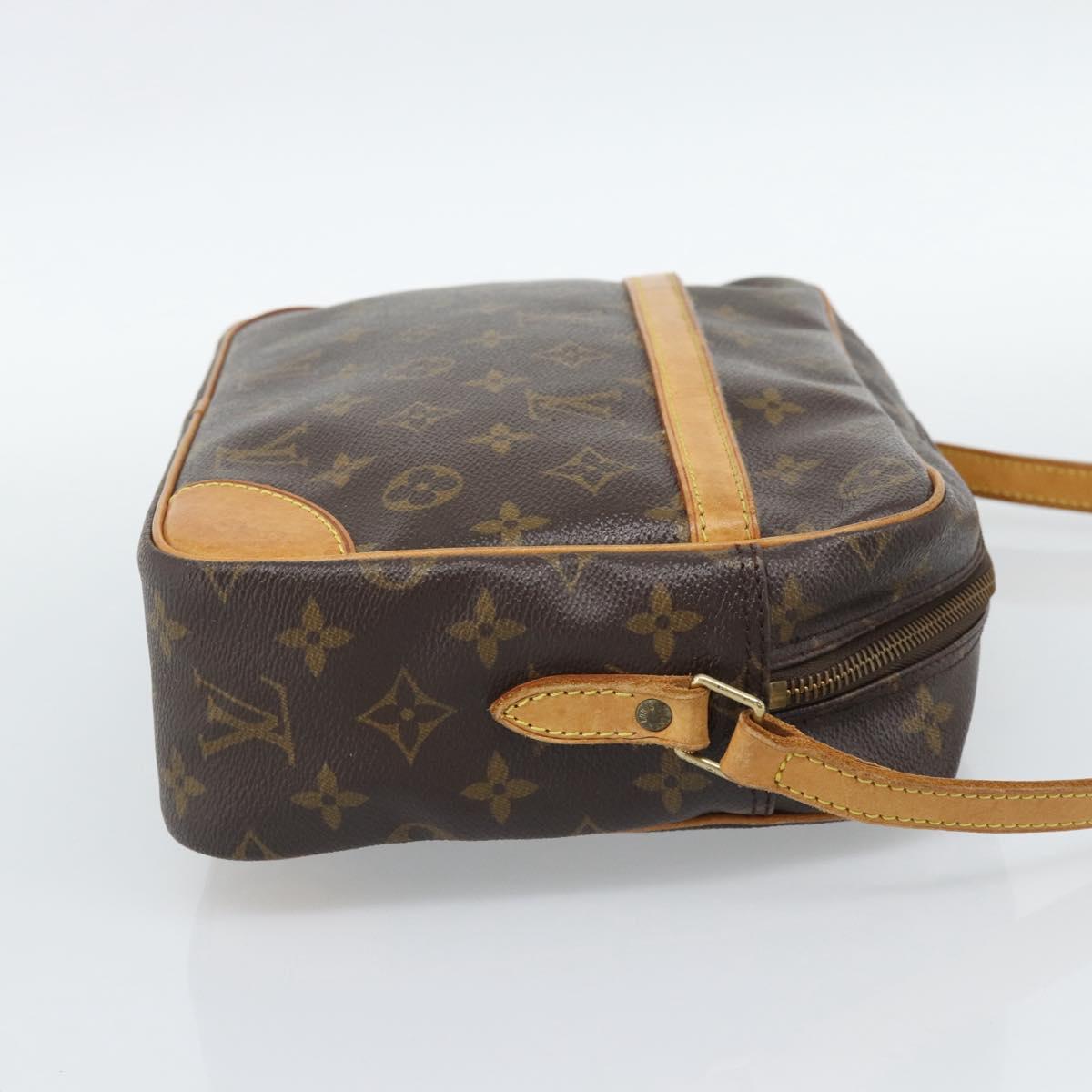 LOUIS VUITTON Monogram Trocadero 30 Shoulder Bag M51272 LV Auth 188307