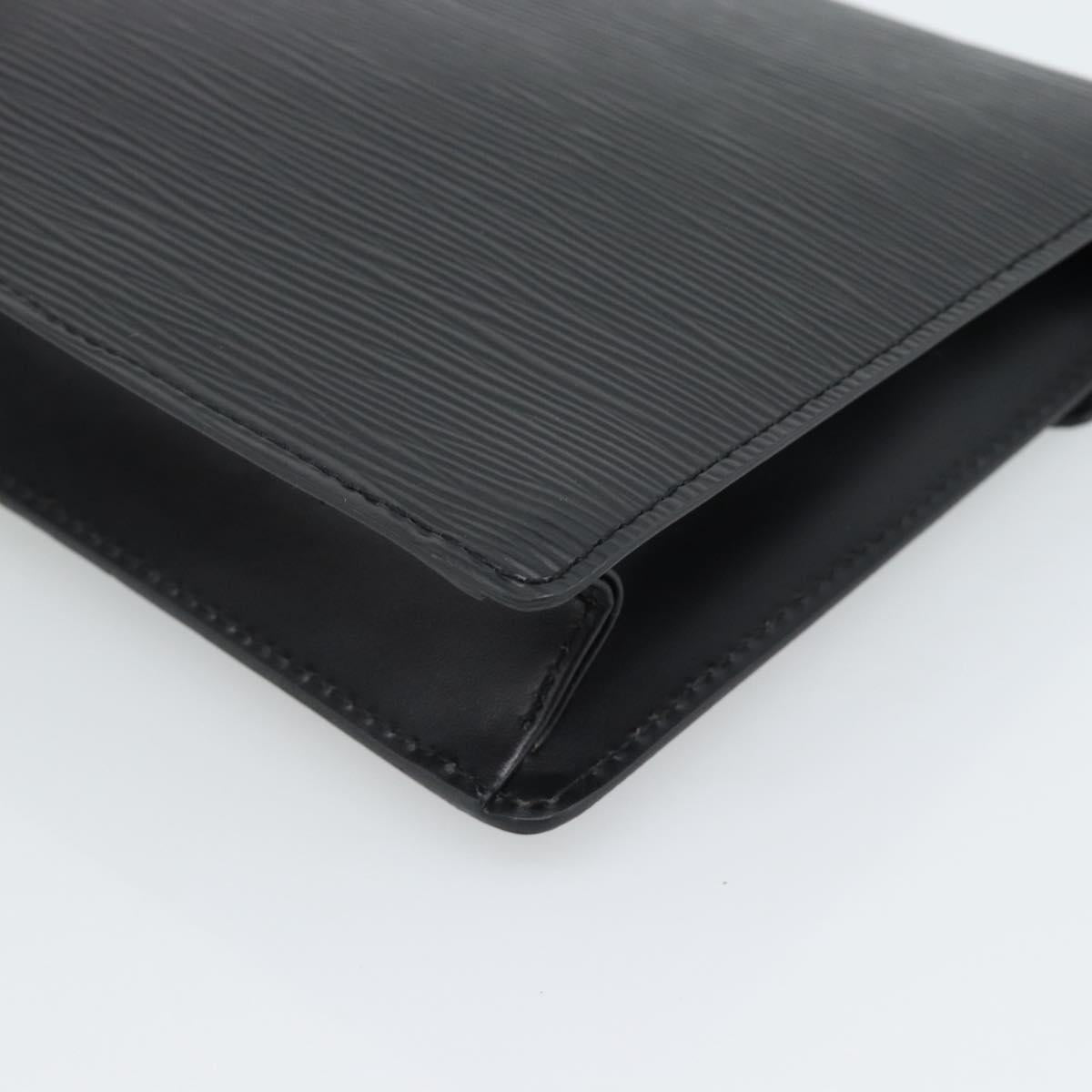 LOUIS VUITTON Epi Serie Dragonne Clutch Bag Black Noir M52612 LV Auth 188343A