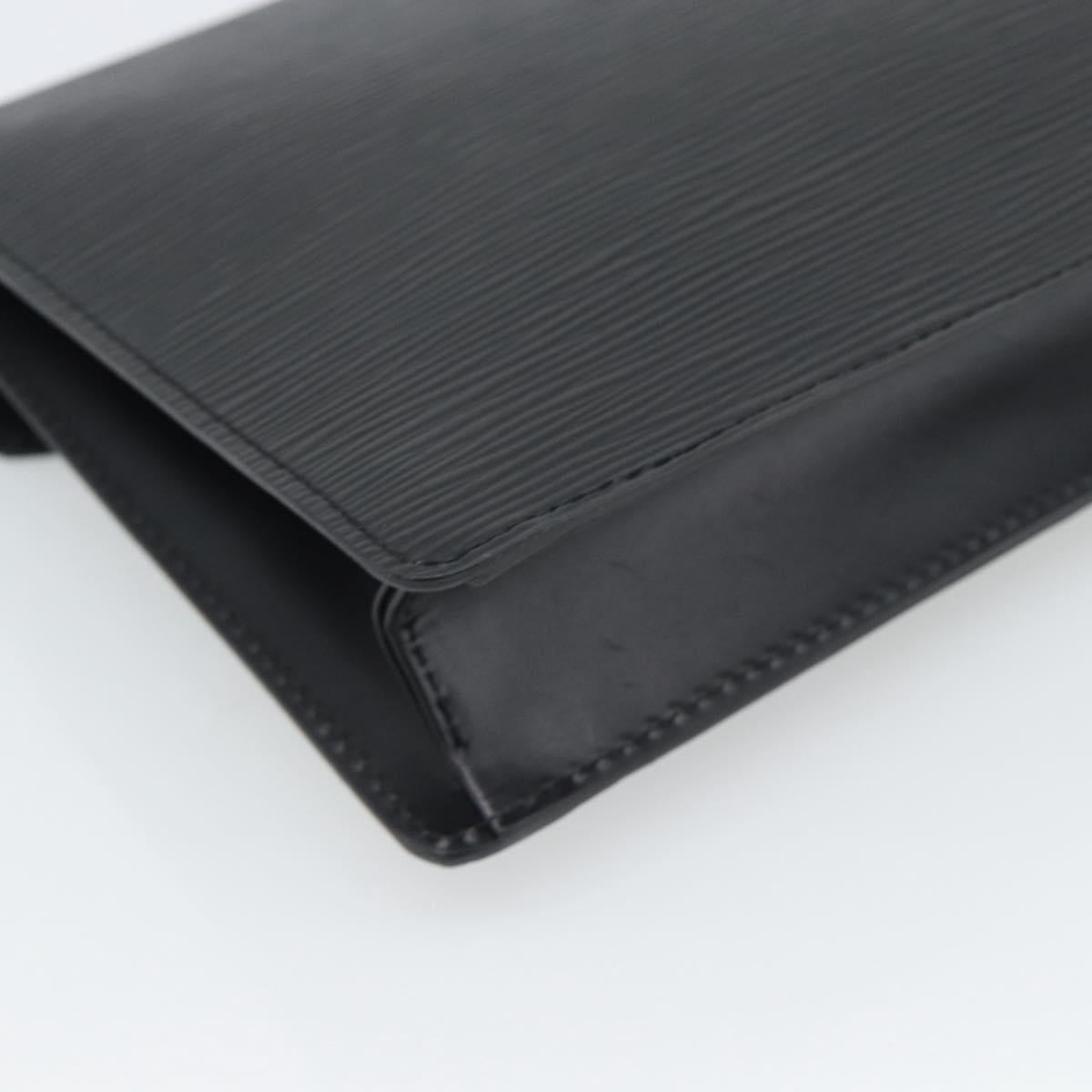 LOUIS VUITTON Epi Serie Dragonne Clutch Bag Black Noir M52612 LV Auth 188343A