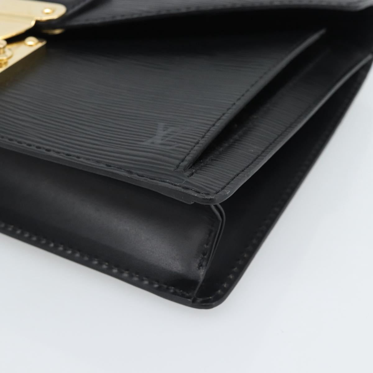 LOUIS VUITTON Epi Serie Dragonne Clutch Bag Black Noir M52612 LV Auth 188343A