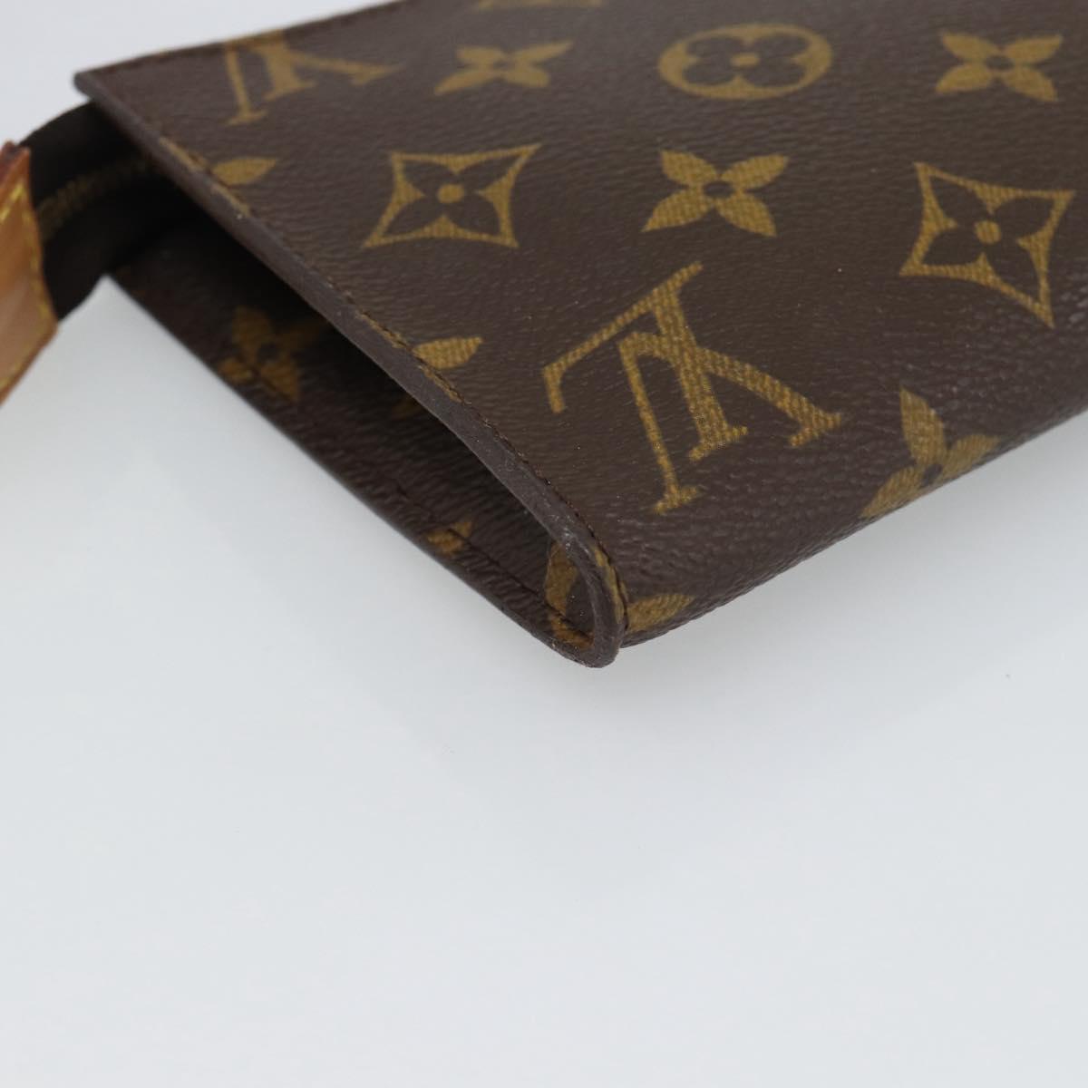 LOUIS VUITTON Monogram Bucket GM Accessory Pouch LV Auth 188381