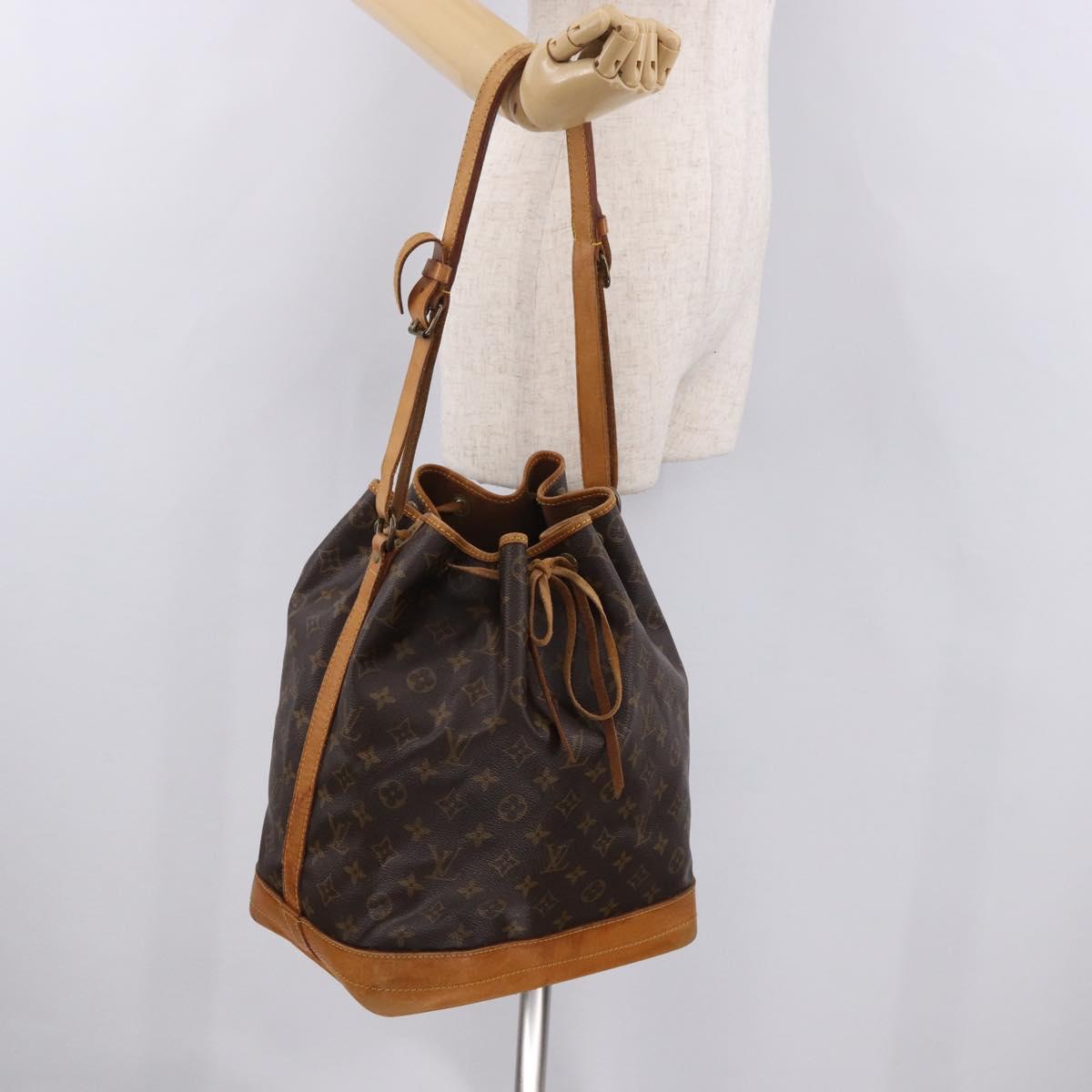 LOUIS VUITTON Monogram Noe Shoulder Bag M42224 LV Auth 188420A