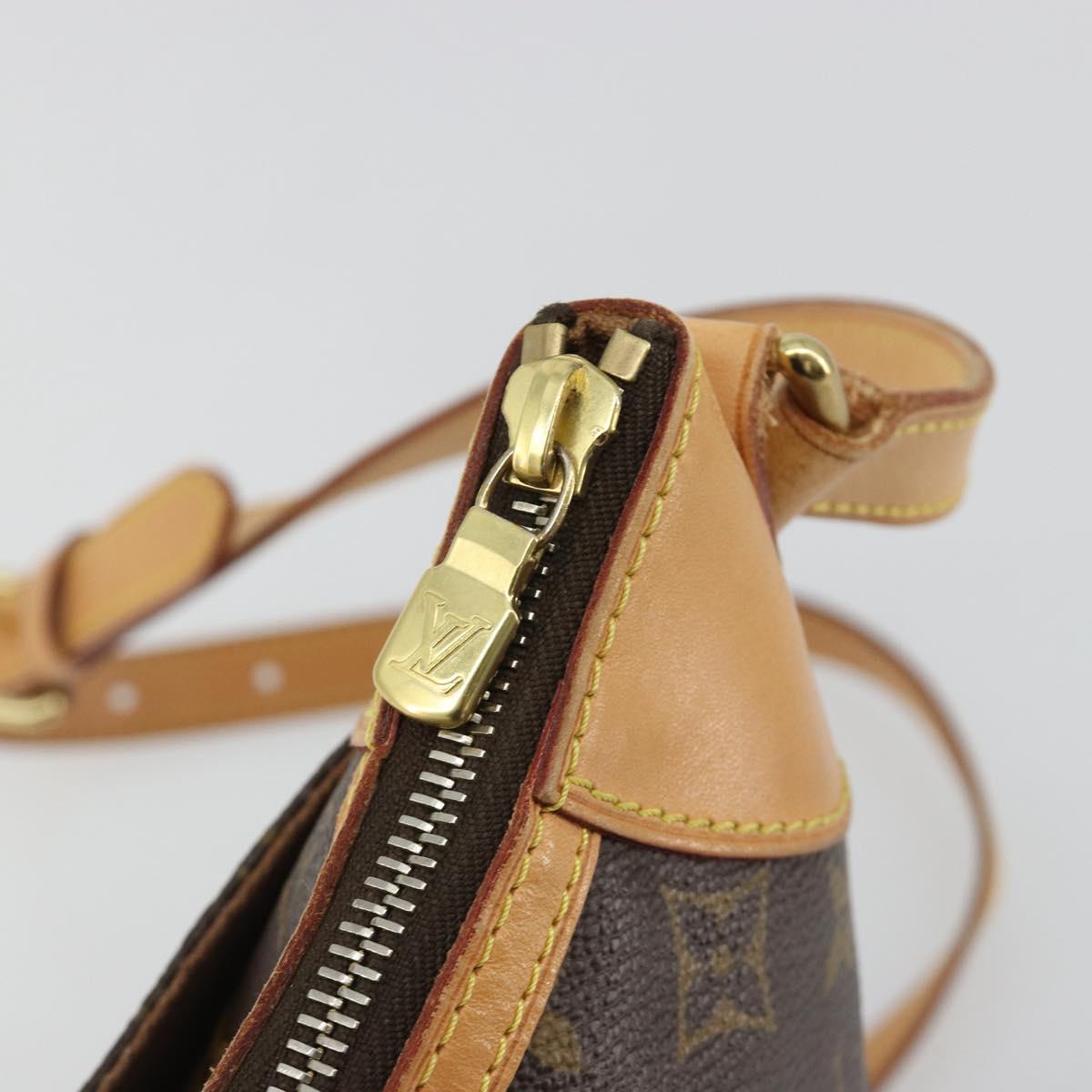 LOUIS VUITTON Monogram Odeon PM Shoulder Bag M56390 LV Auth 188453SAV