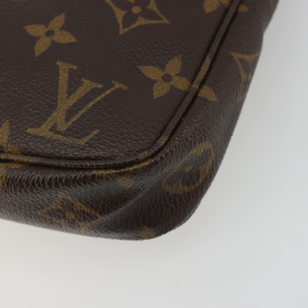 LOUIS VUITTON Monogram Pochette Accessoires Pouch M51980 Auth 188456SAV