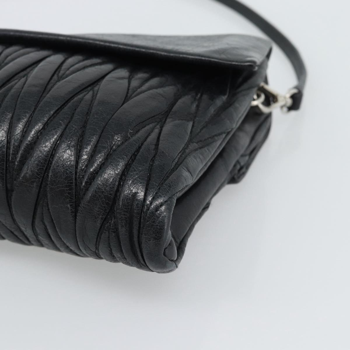 Miu Miu Matelasse Shoulder Bag Leather Black Silver Auth 188469SAM