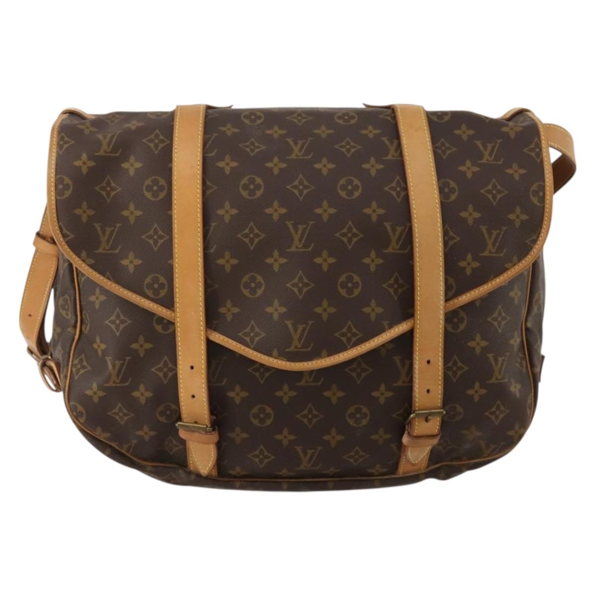 LOUIS VUITTON Monogram Saumur 43 Shoulder Bag M42252 LV Auth 188476