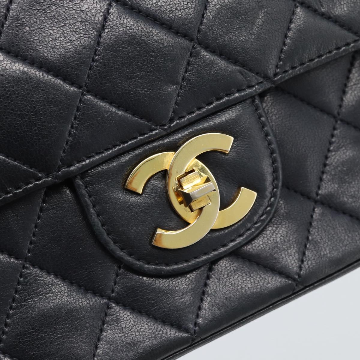 CHANEL Double Flap 25 Matelasse Chain Bag Lamb Skin Navy Gold CC Auth 188549SAV