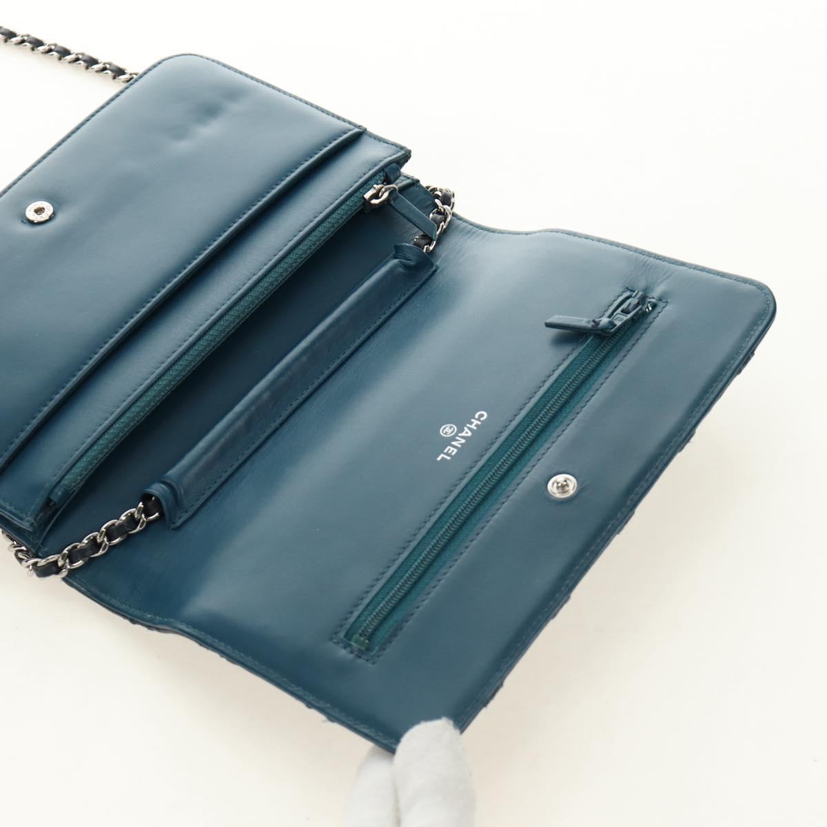 CHANEL Matelasse Chain Wallet Bag Caviar Skin Navy Silver CC Auth 188550SAV