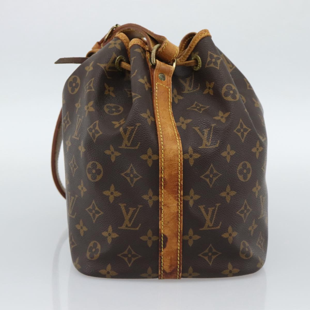 LOUIS VUITTON Monogram Petit Noe Shoulder Bag M42226 LV Auth 188569