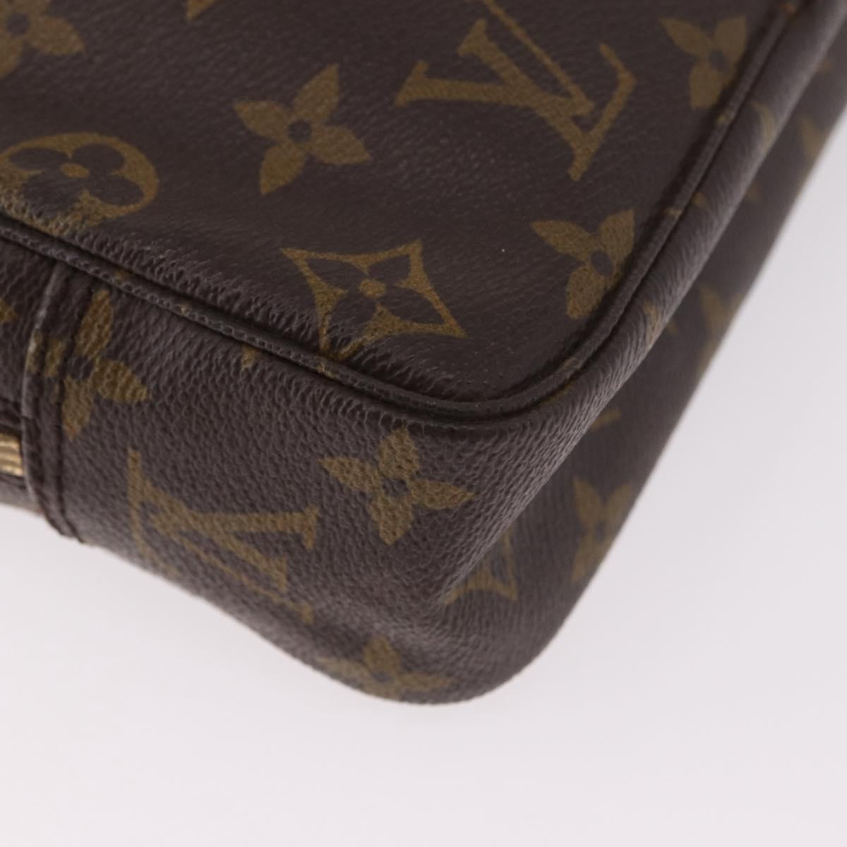LOUIS VUITTON Monogram Trousse Toilette 18 Pouch M47526 LV Auth 188666