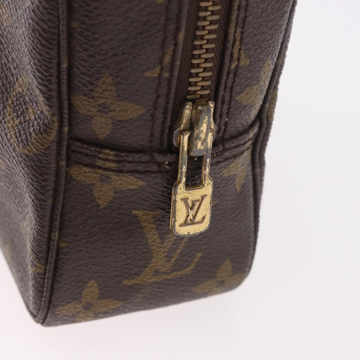 LOUIS VUITTON Monogram Trousse Toilette 18 Pouch M47526 LV Auth 188666