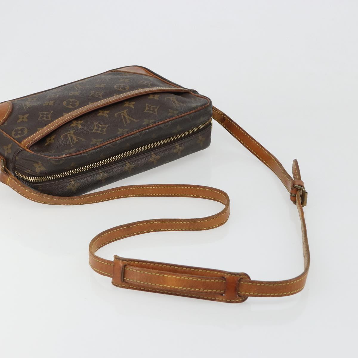 LOUIS VUITTON Monogram Trocadero 27 Shoulder Bag M51274 LV Auth 188706