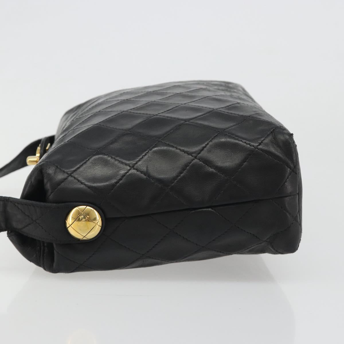 CHANEL Matelasse Chain Shoulder Bag Leather Black Gold CC Auth 188720