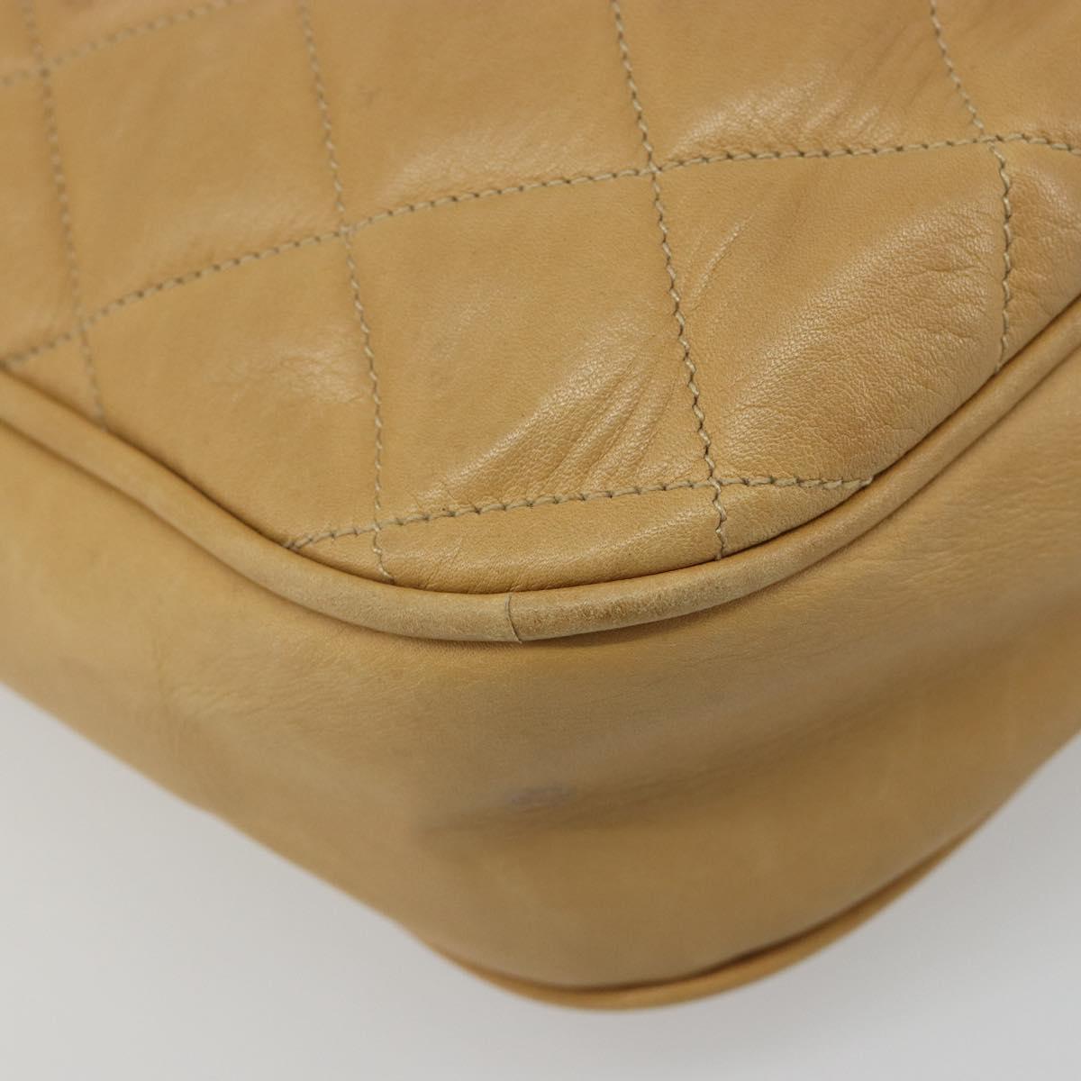 CHANEL Matelasse Chain Shoulder Bag Leather Beige Gold CC Auth 188722