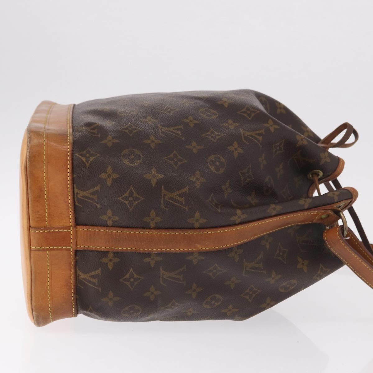 LOUIS VUITTON Monogram Noe Shoulder Bag M42224 LV Auth 188836