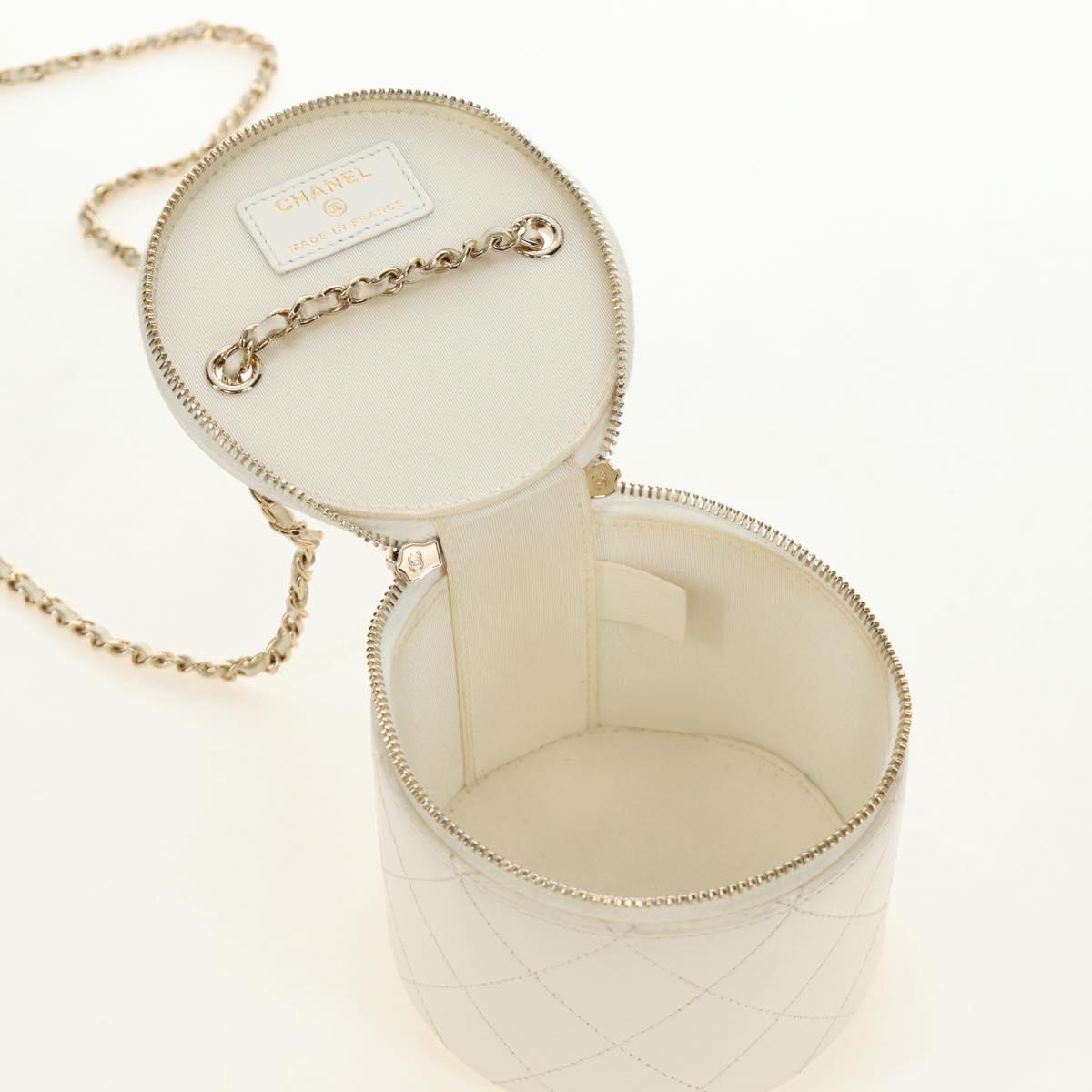 CHANEL Matelasse Chain Vanity Bag Lamb Skin White Gold CC Auth 188894SAM