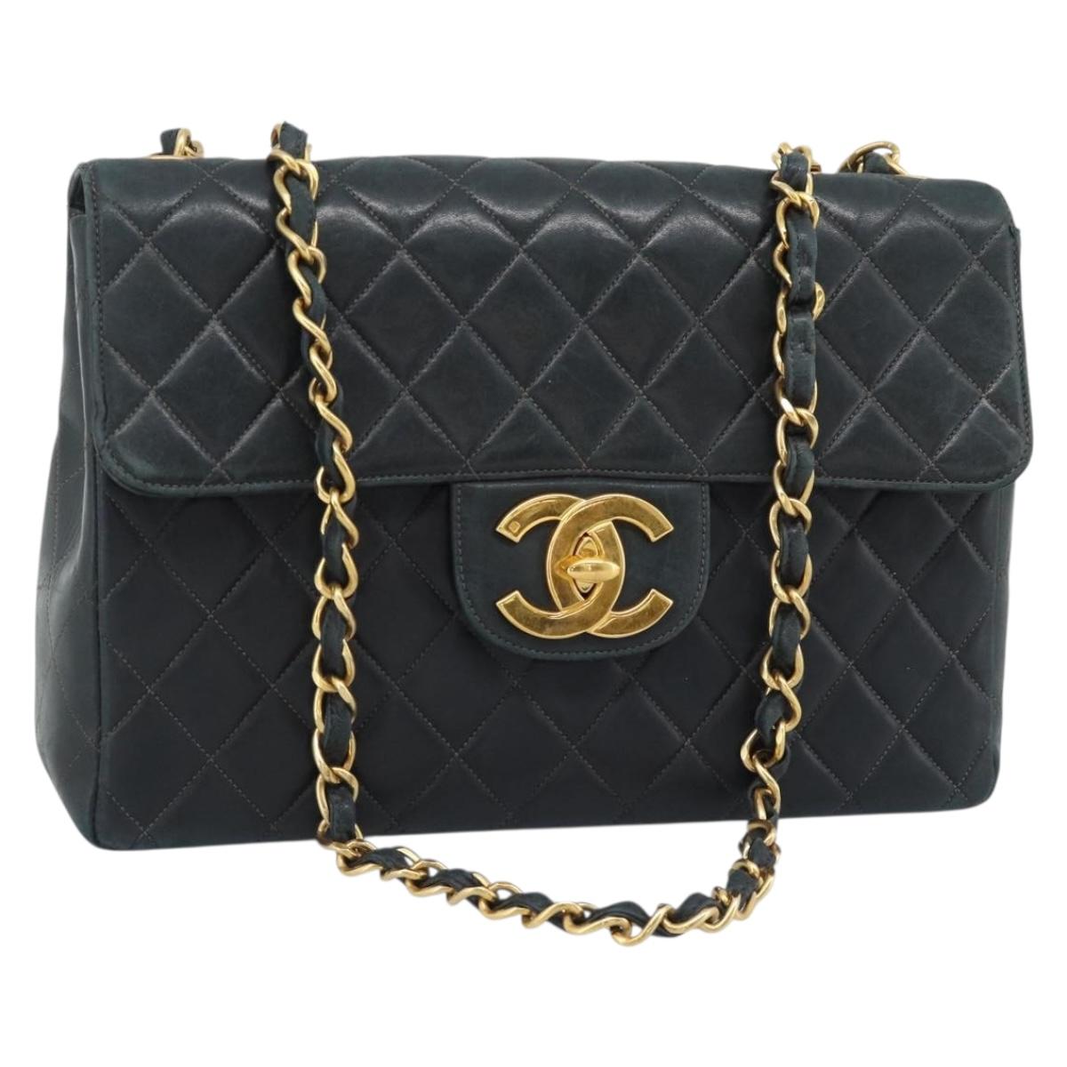 CHANEL Big Matelasse30 Chain Shoulder Bag Leather Black Gold CC Auth 188911V