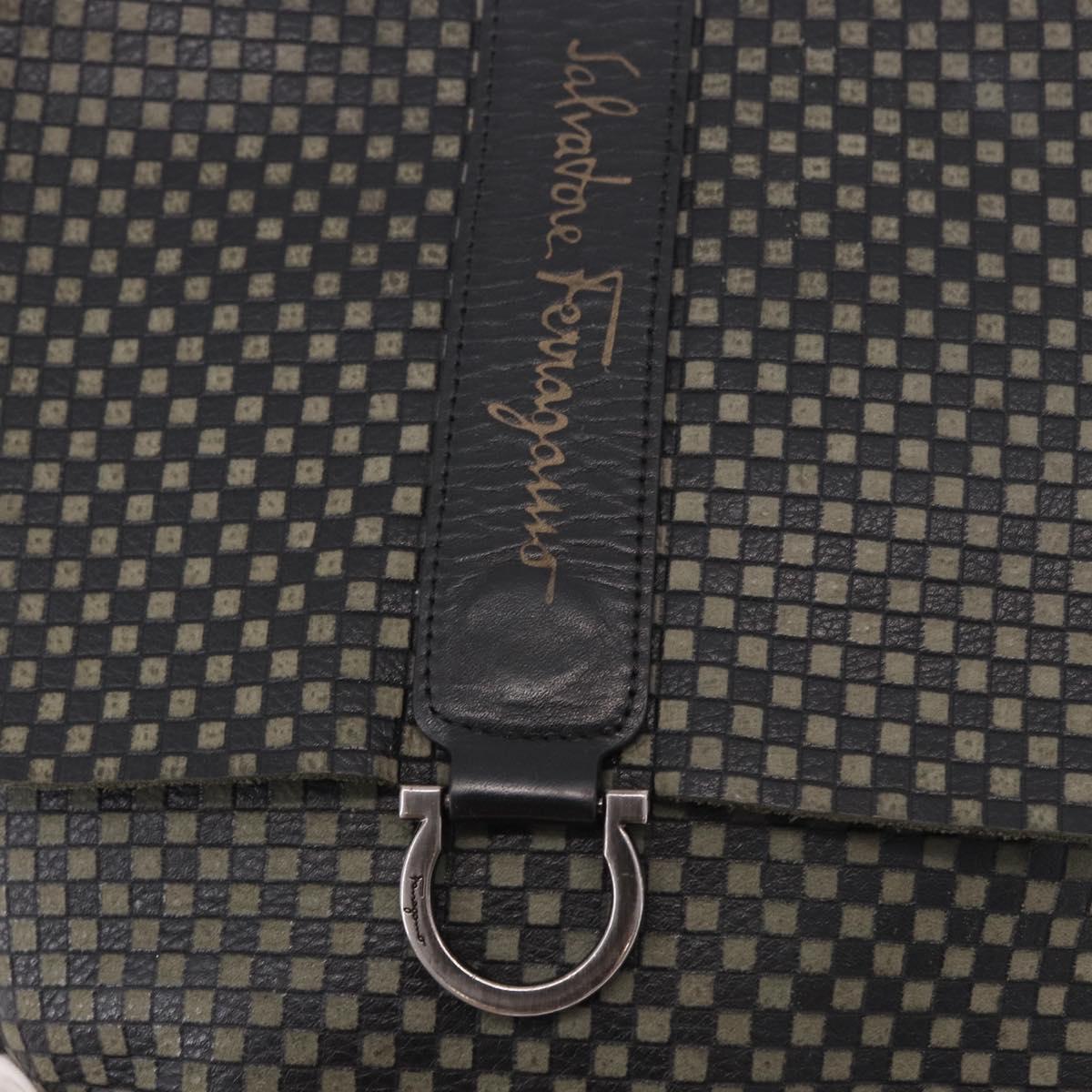 Salvatore Ferragamo Gancini Shoulder Bag Leather Black Silver Auth 188927A