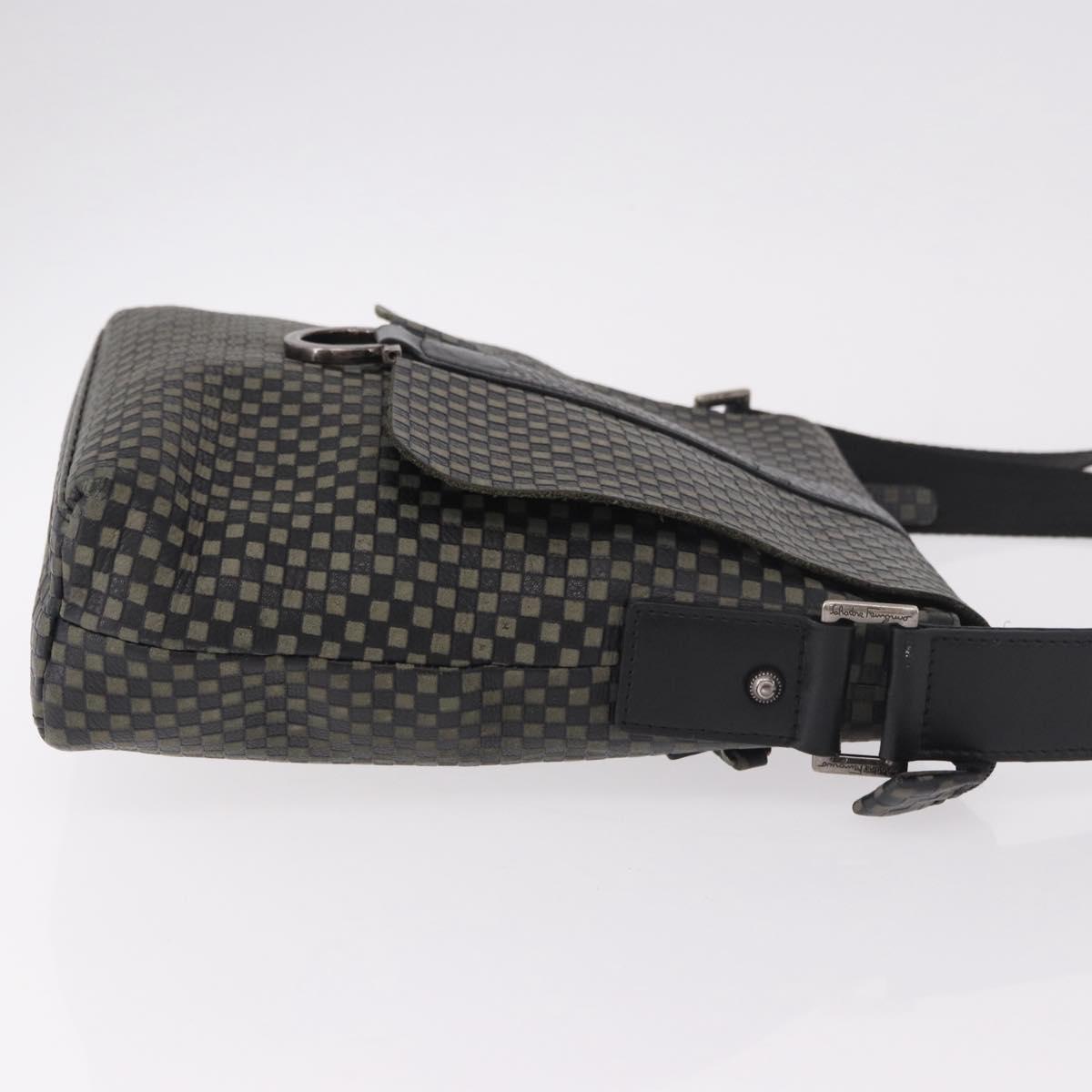 Salvatore Ferragamo Gancini Shoulder Bag Leather Black Silver Auth 188927A