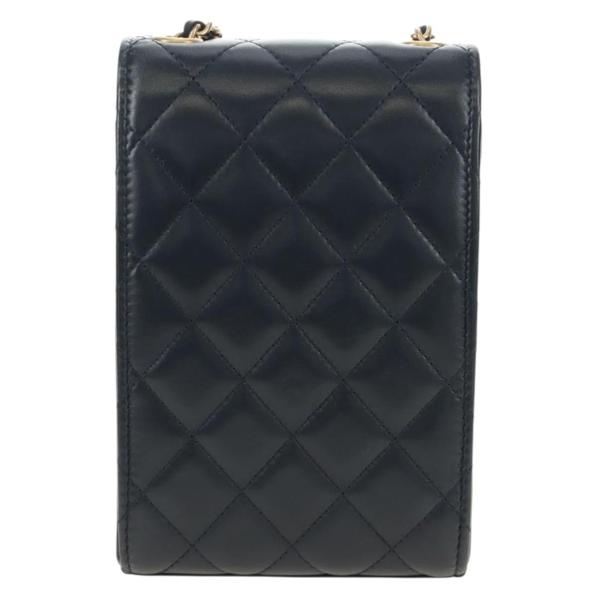 CHANEL Matelasse Chain Shoulder Bag Leather Navy Gold CC Auth 188933SAM