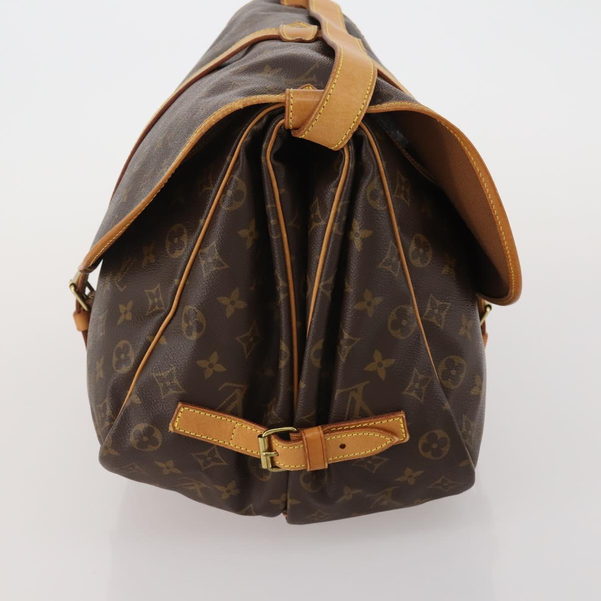 LOUIS VUITTON Monogram Saumur 35 Shoulder Bag M42254 LV Auth 189010A