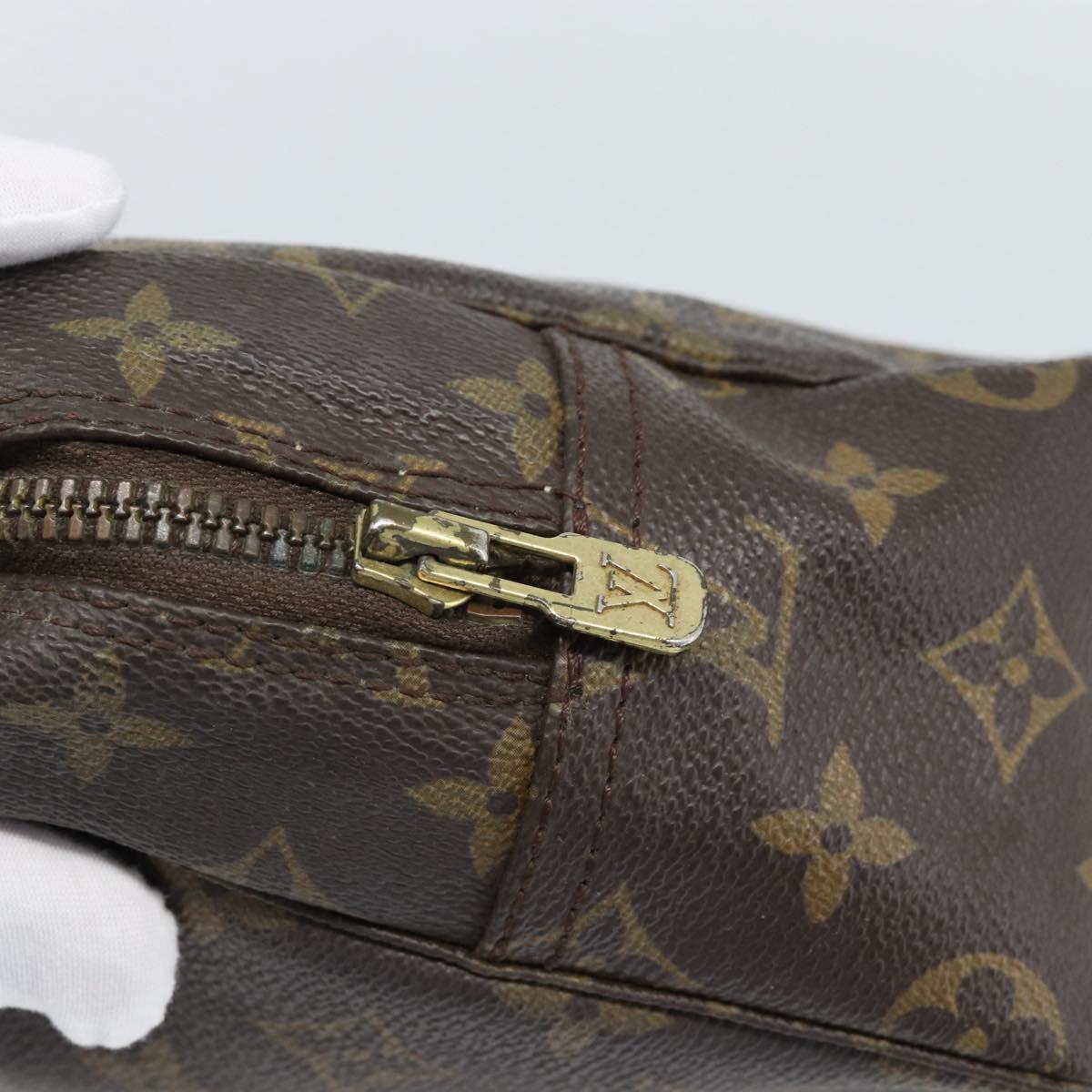 LOUIS VUITTON Monogram Trousse Toilette 28 Clutch Bag M47522 LV Auth 189018